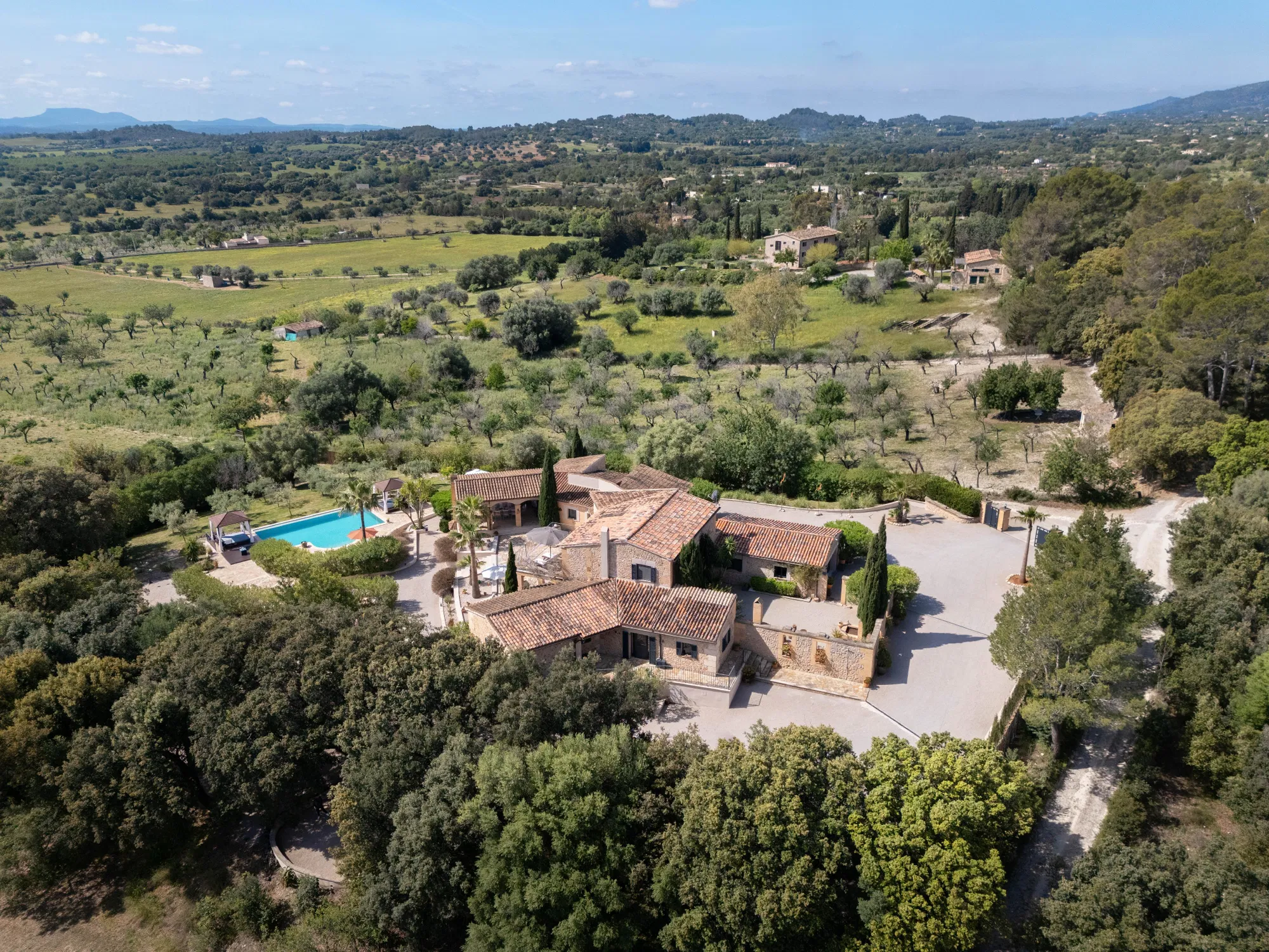 Exclusiva finca con licencia ETV e incomparables vistas despejadas-24