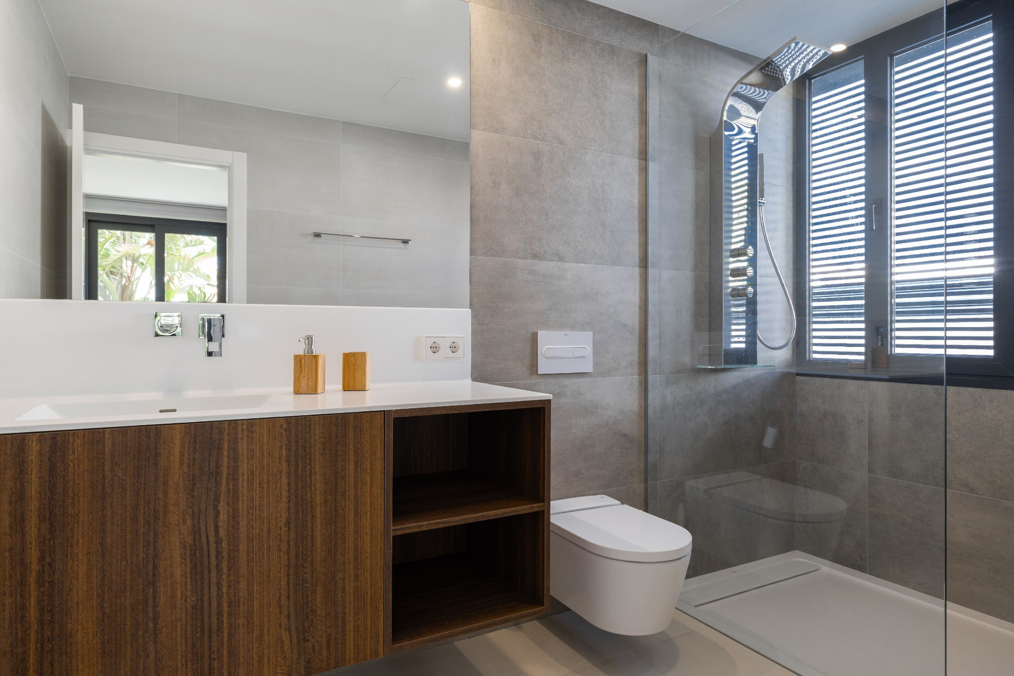 Modern luxury villa in Puig de Ros-12