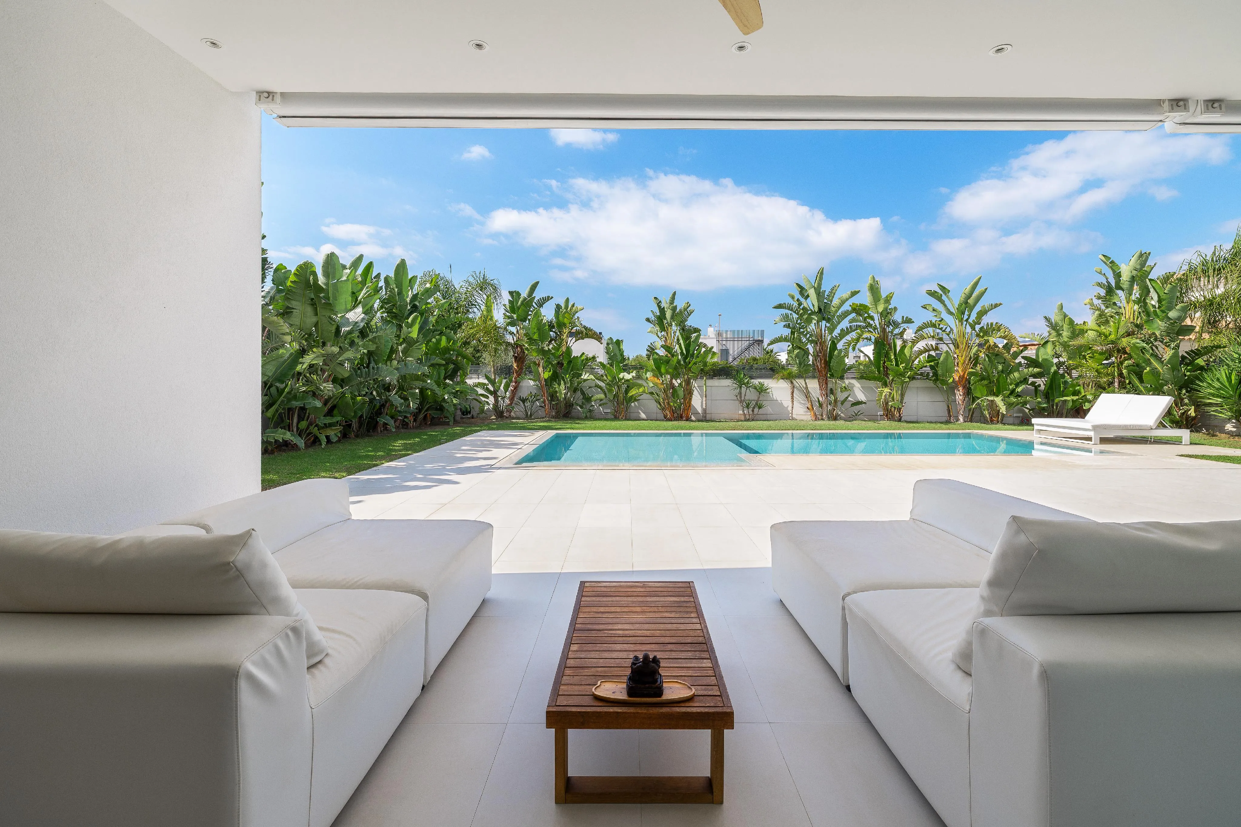 Moderna villa de lujo en Puig de Ros-19