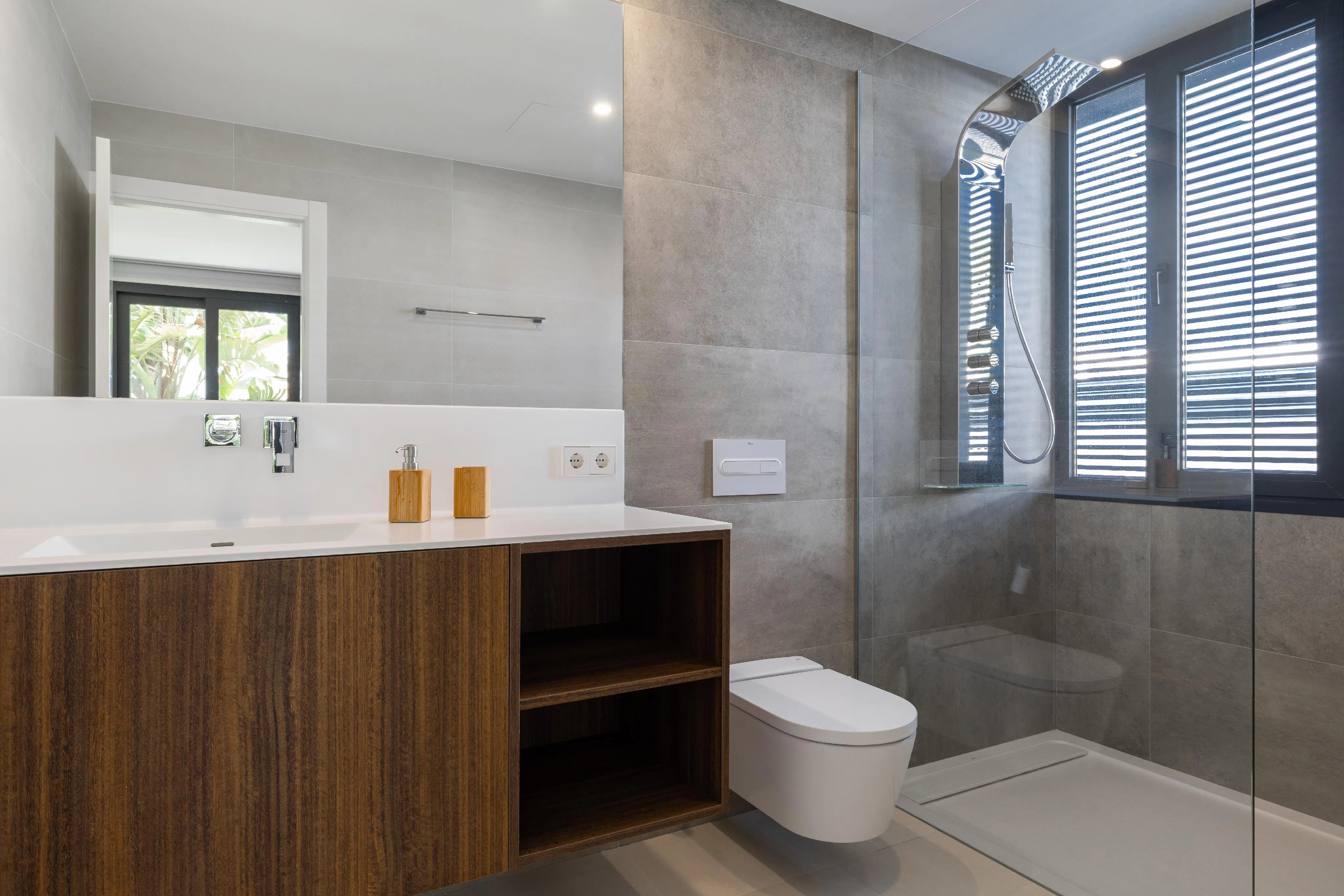 Modern lyxvilla i Puig de Ros-12