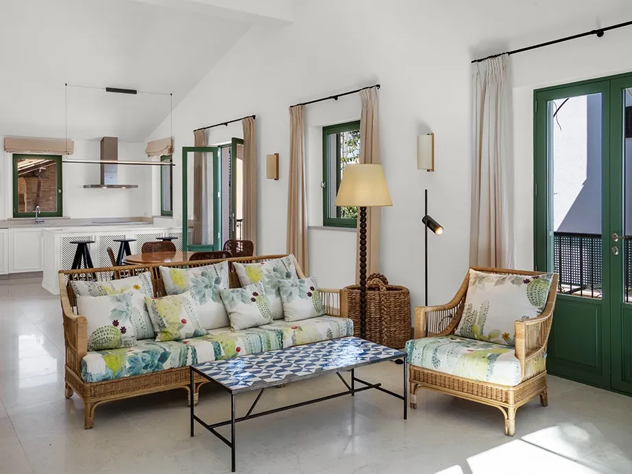 Luxurious Mediterranean house with private pool-5