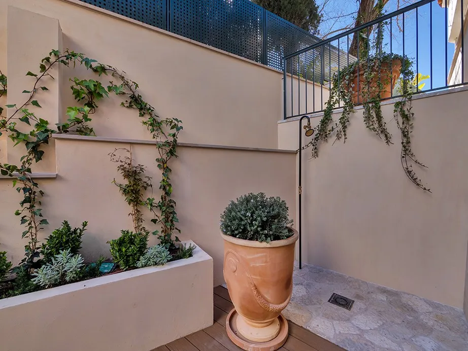 Luxurious Mediterranean dream house-14