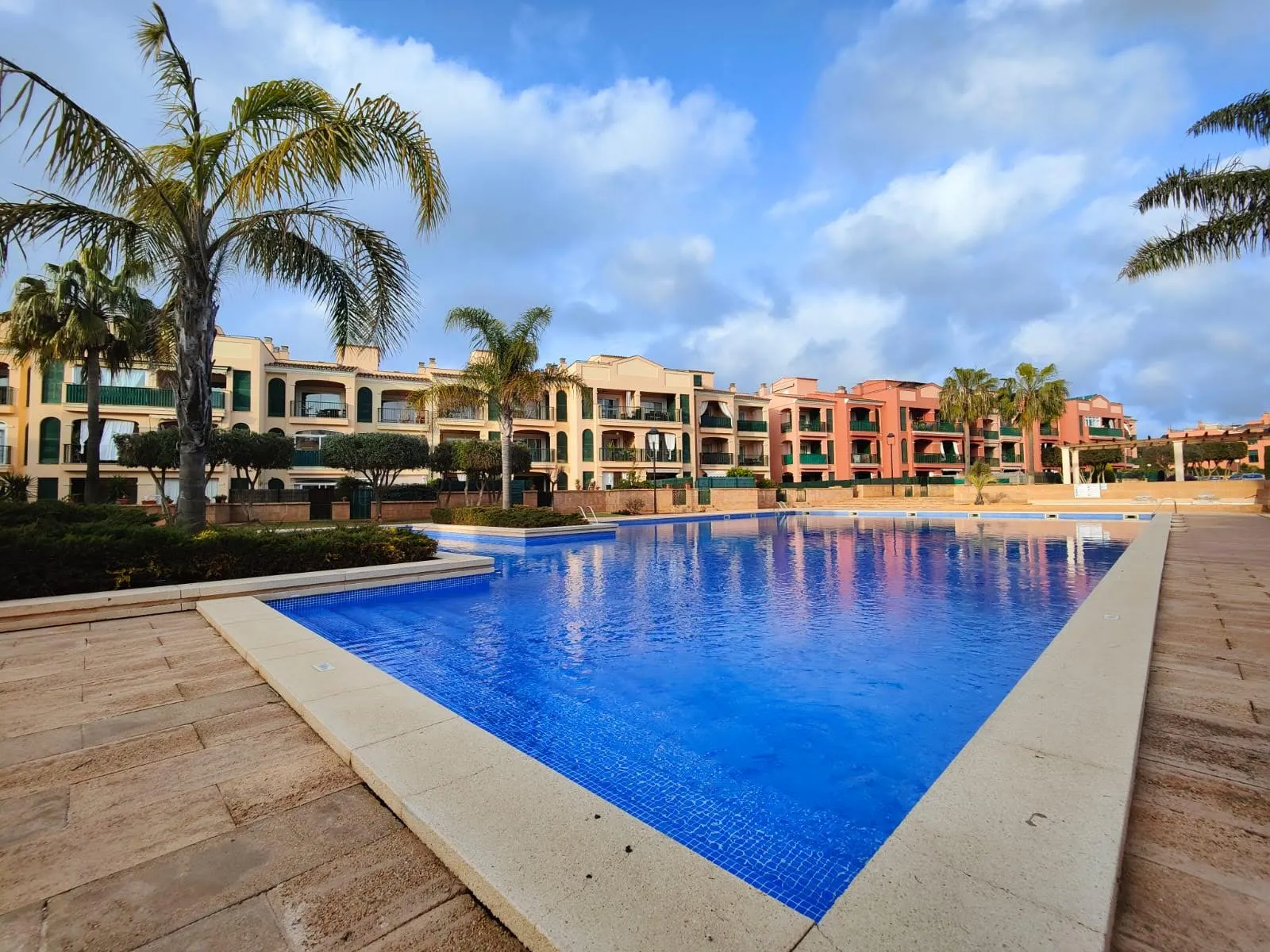 Exclusief appartement in een wooncomplex in Sa Torre-1