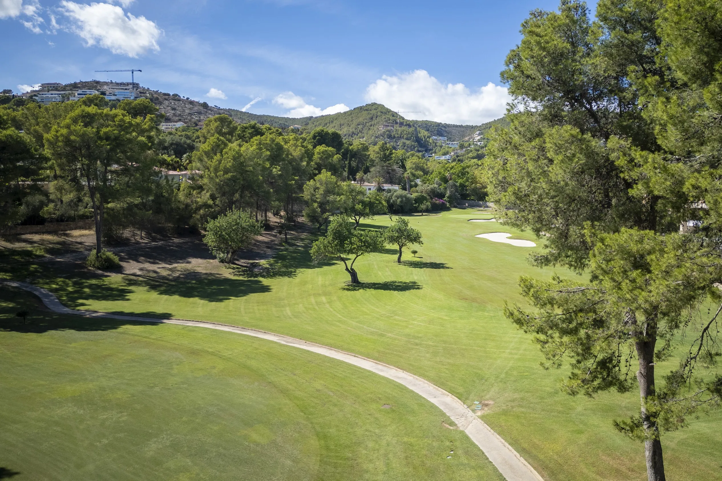 Terreno esclusivo sul campo da golf Son Vida con permesso di costruzione-2