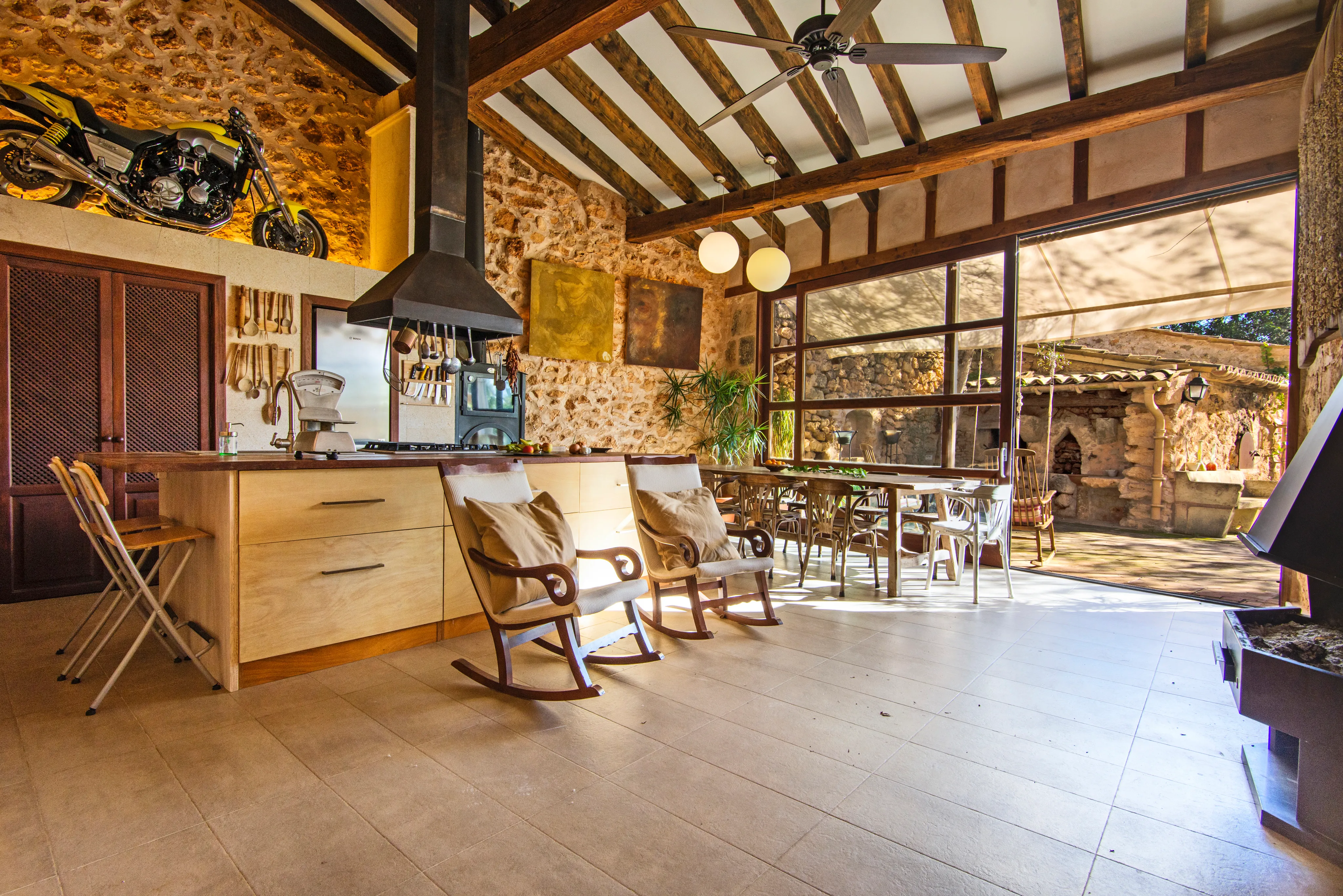 Jewel från 1800-talet med ETV-licens-4