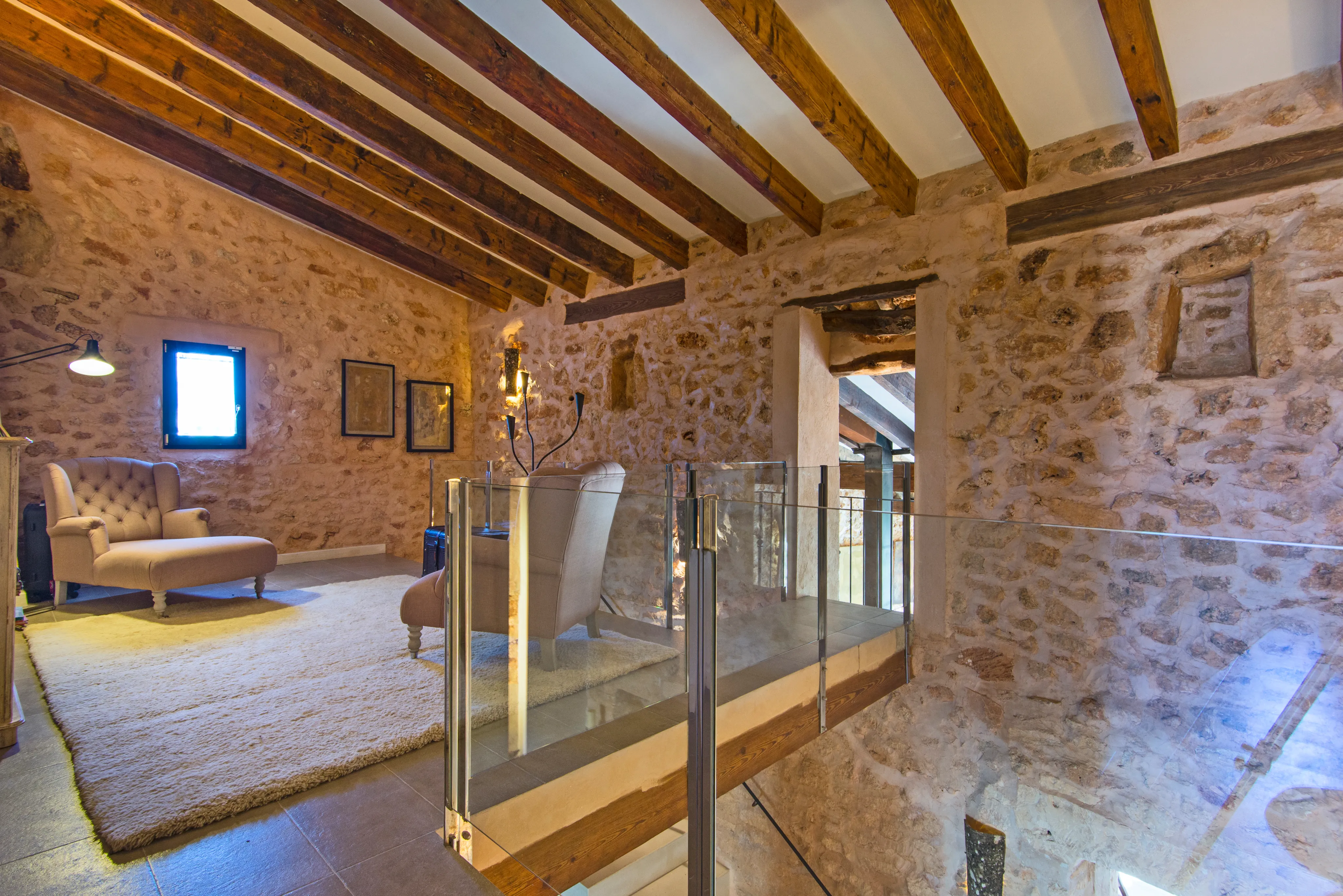 Jewel från 1800-talet med ETV-licens-8