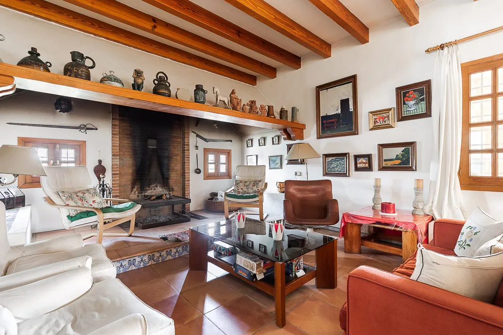 Traditionelles Landhaus in Santa Maria-9