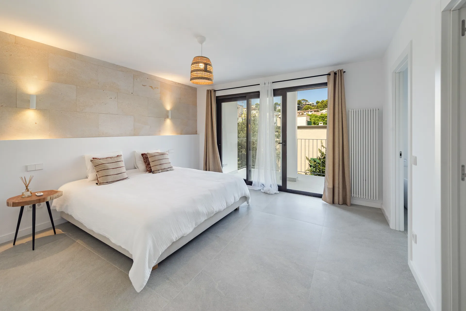 Dwupoziomowe nowo wybudowane mieszkanie w Puerto de Sóller-15