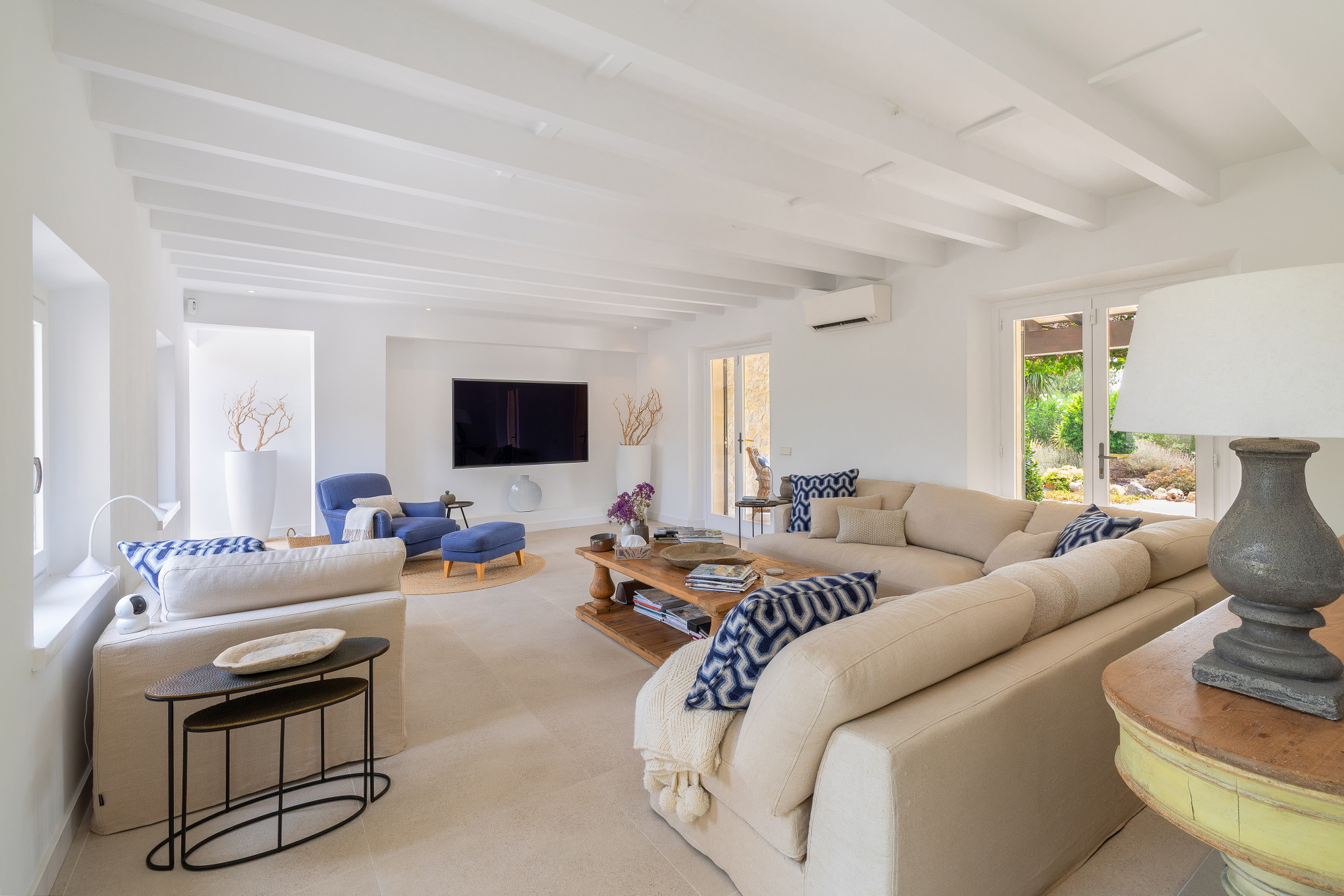 Elegant ​country ​house with panoramic views Tramuntana mountains-6