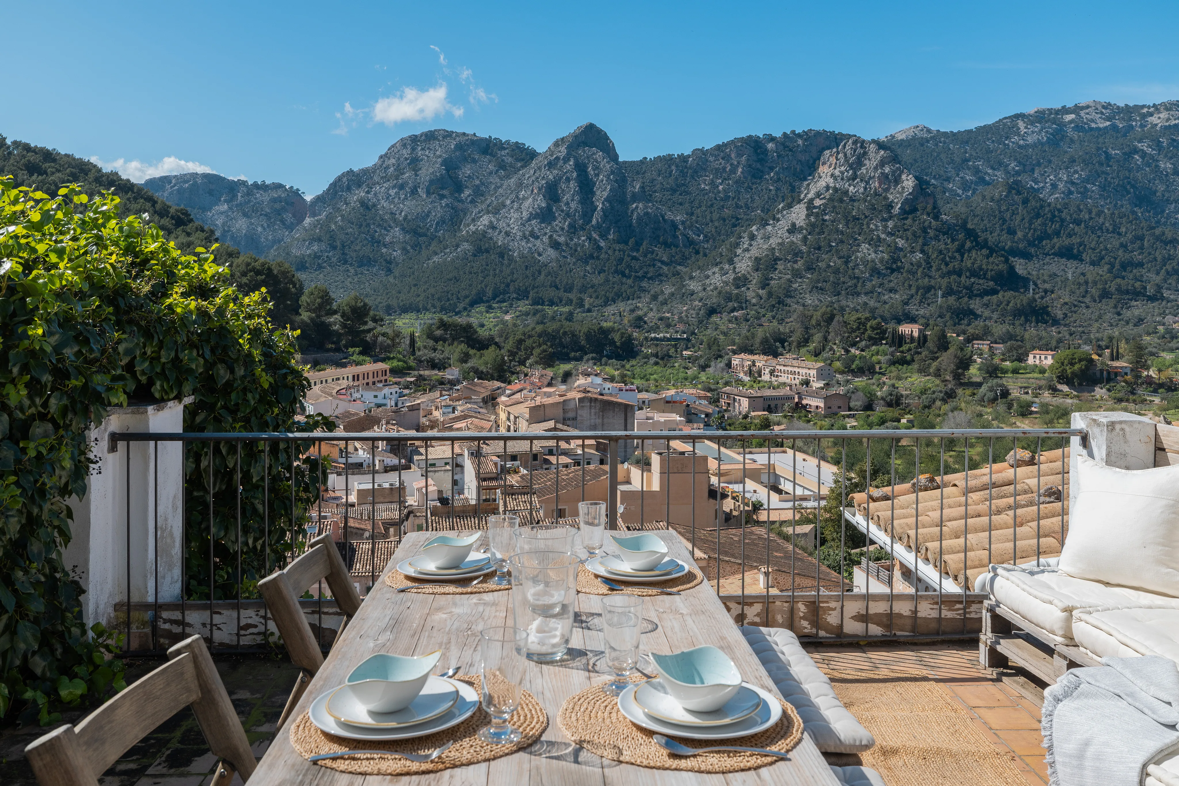 Exclusive townhouse ensemble with garden, roof terrace & panoramic views in Bunyola-2