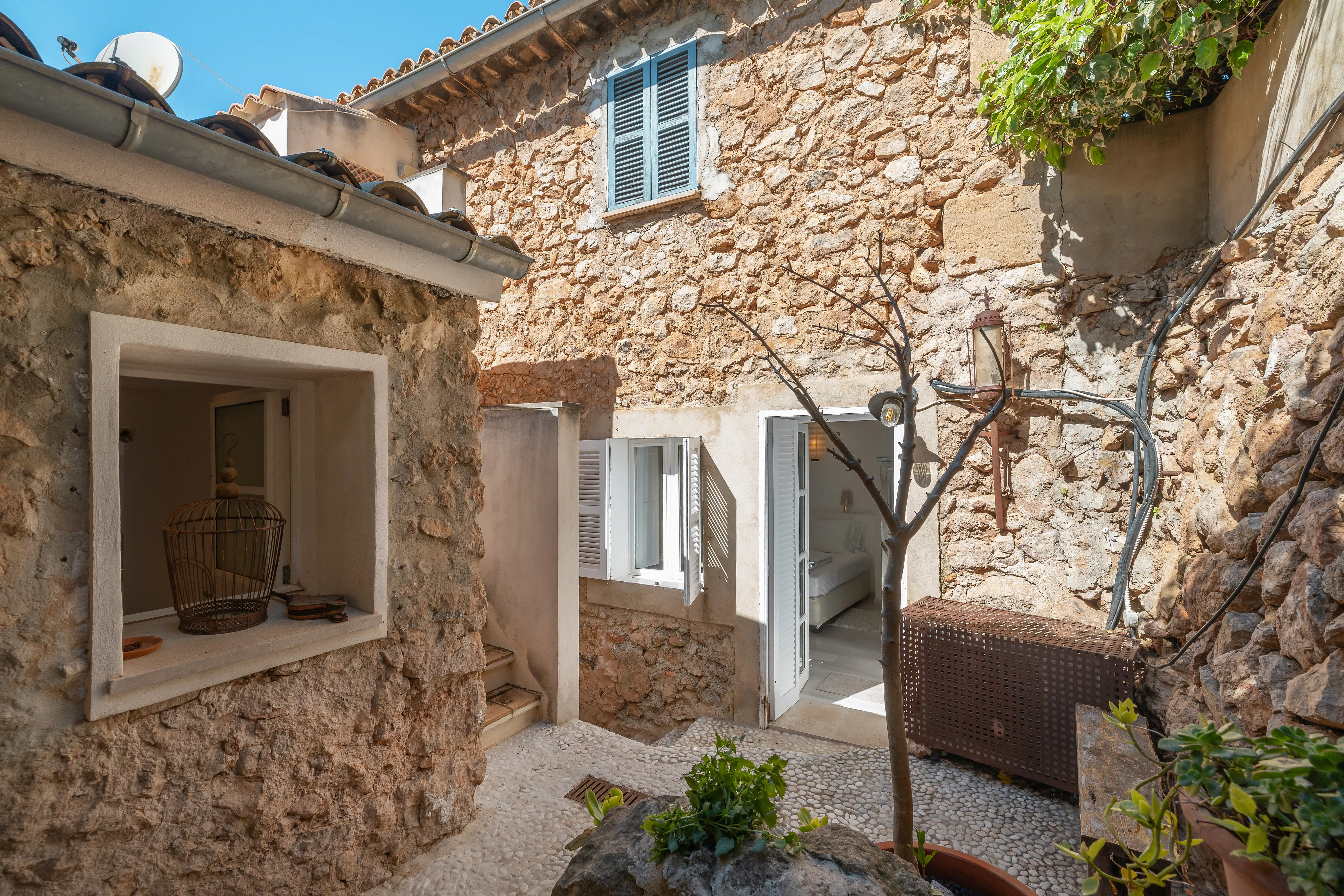 Exclusive townhouse ensemble with garden, roof terrace & panoramic views in Bunyola-14