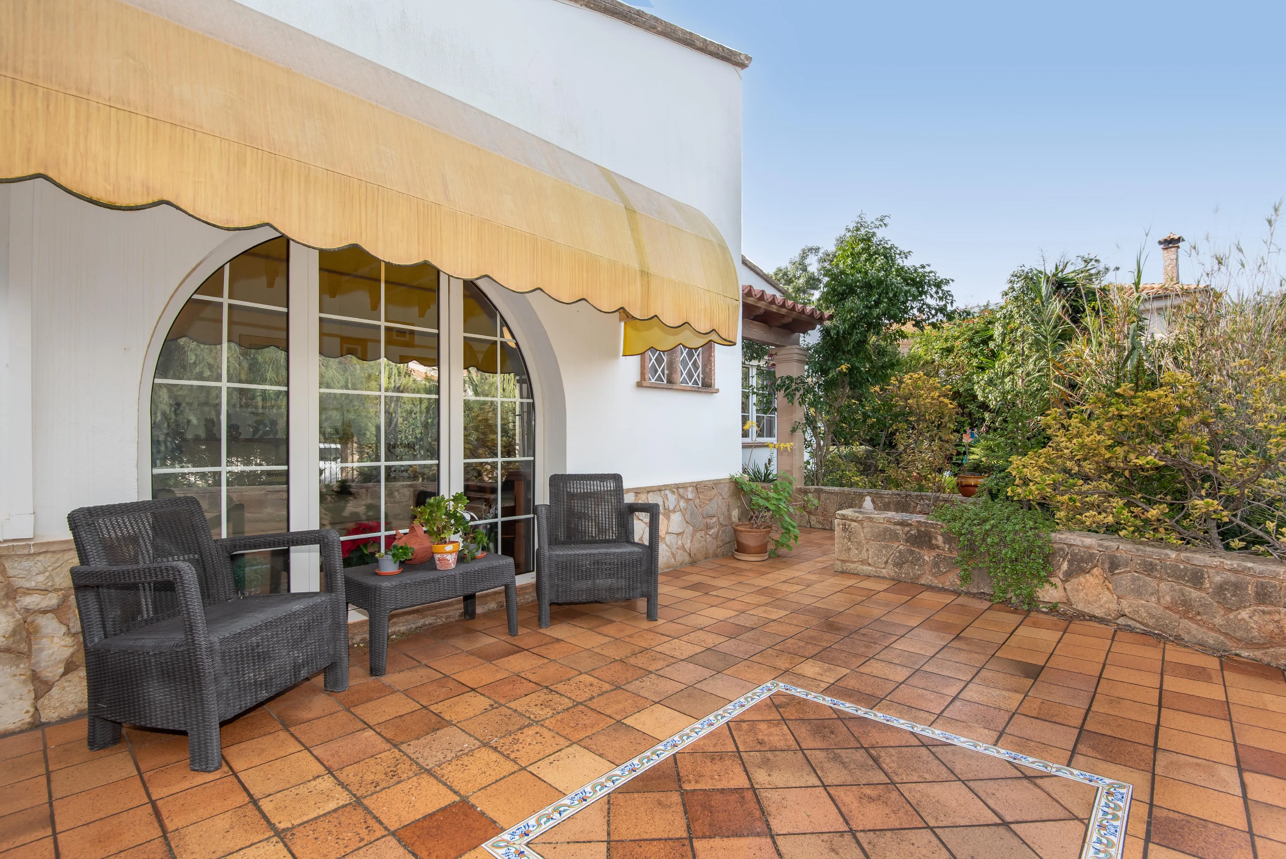 Exklusiv bostadsjuvel: ditt drömhem nära havet-4