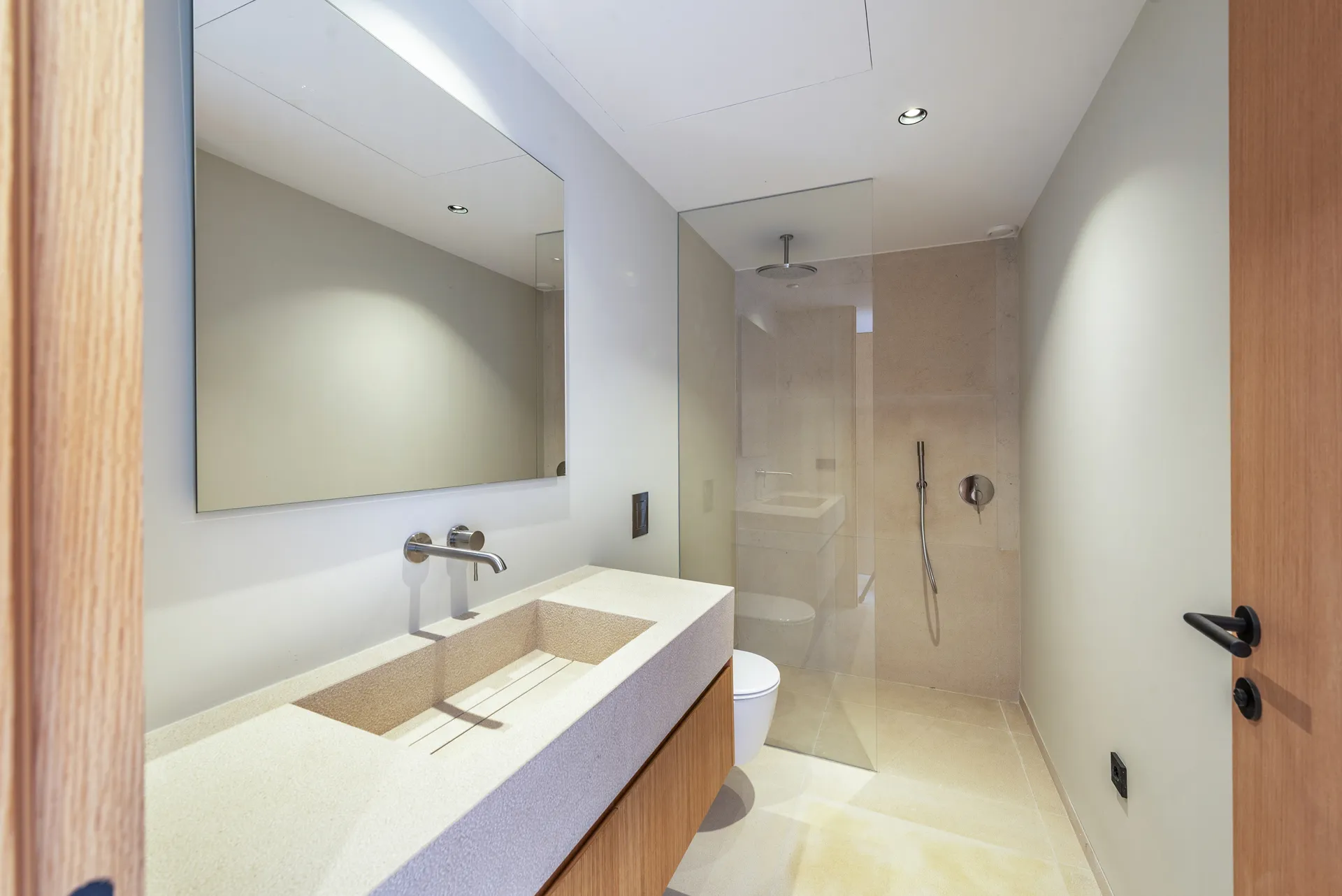 Эксклюзивная недавно построенная финка с захватывающим видом на залив Алькудия-17