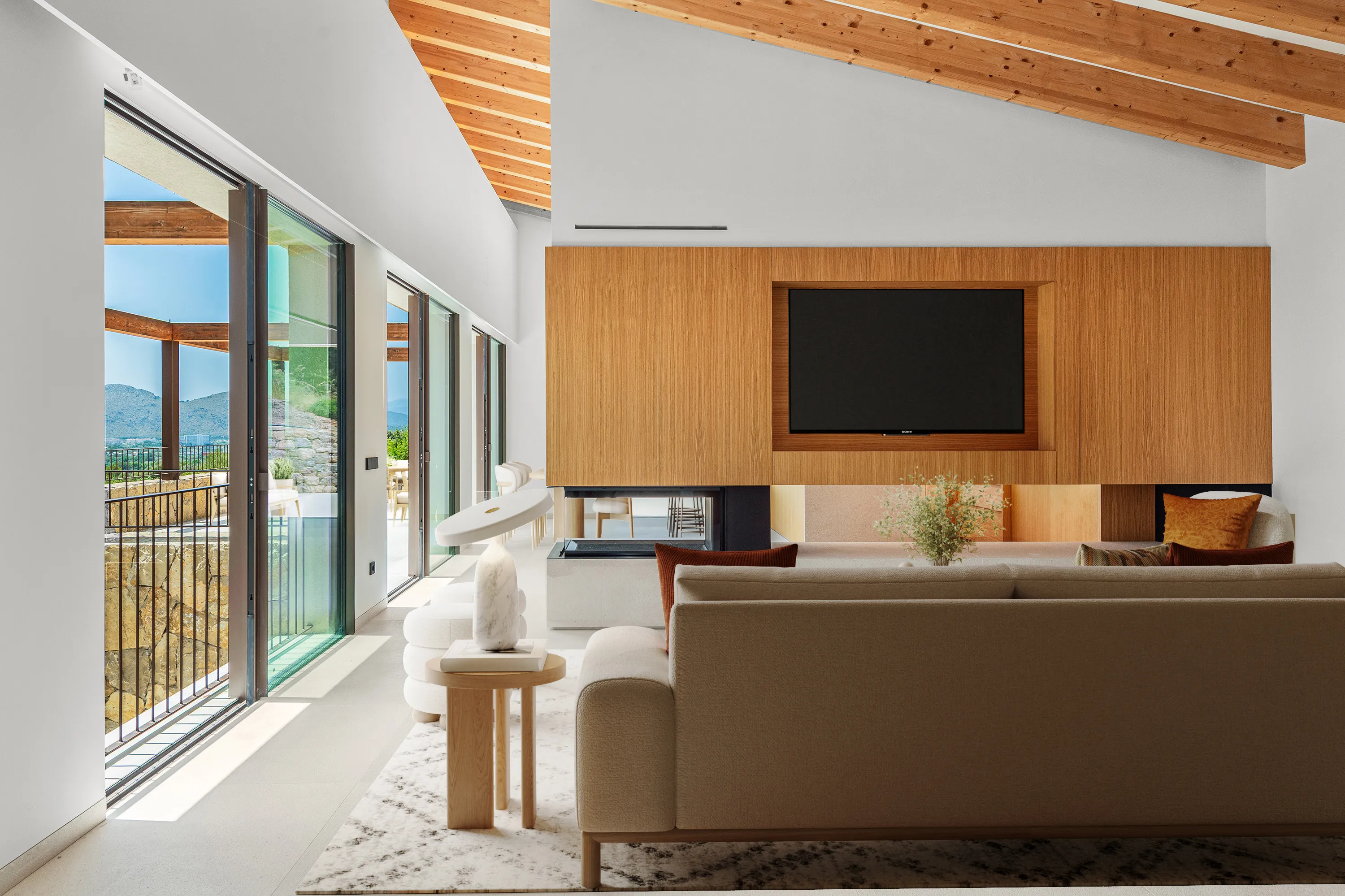 Exclusiva finca de obra nueva con vistas a la bahía de Alcudia, Mallorca-5