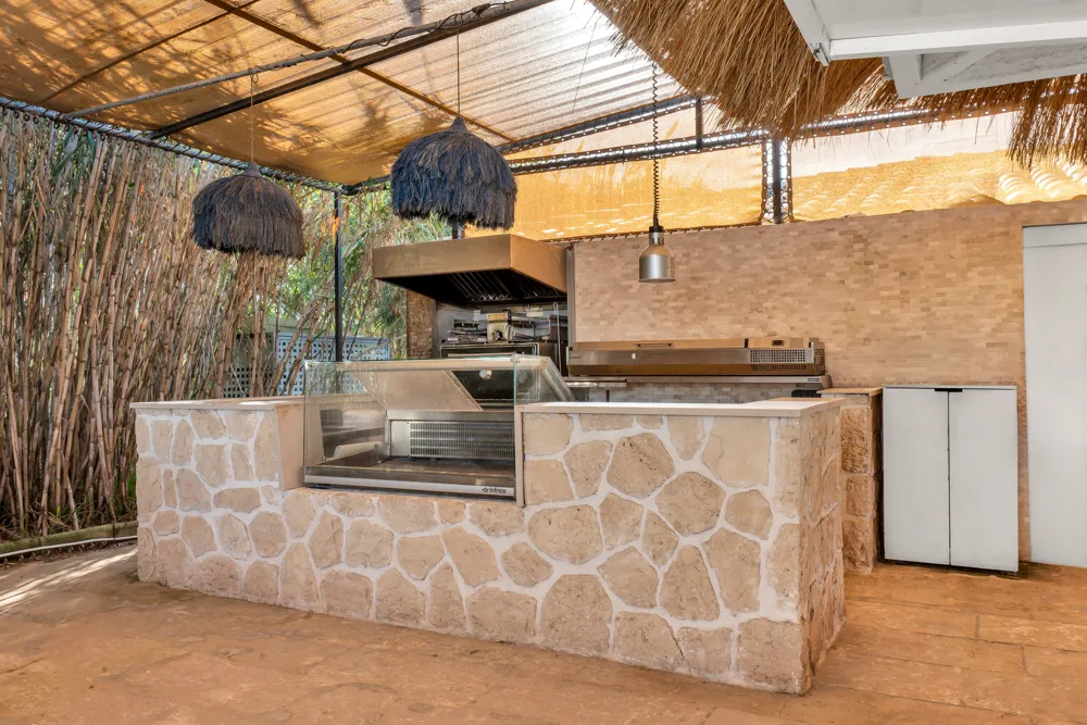 Unique beach restaurant in a prime location in Playa de Muro-11