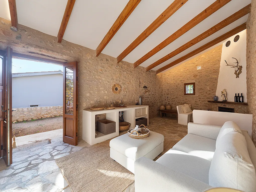 Perfect finca dream in Es Capdella-12