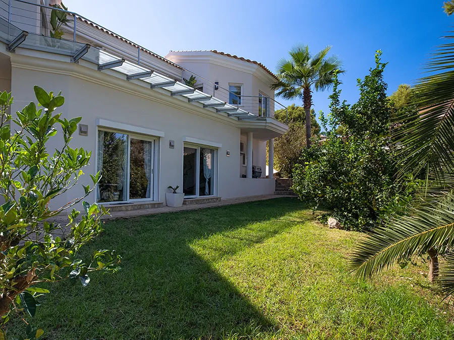 Villa met zeezicht in Nova Santa Ponsa-14
