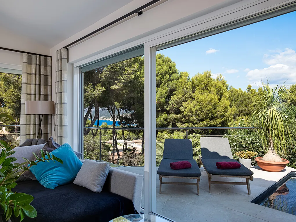 Villa met zeezicht in Nova Santa Ponsa-2