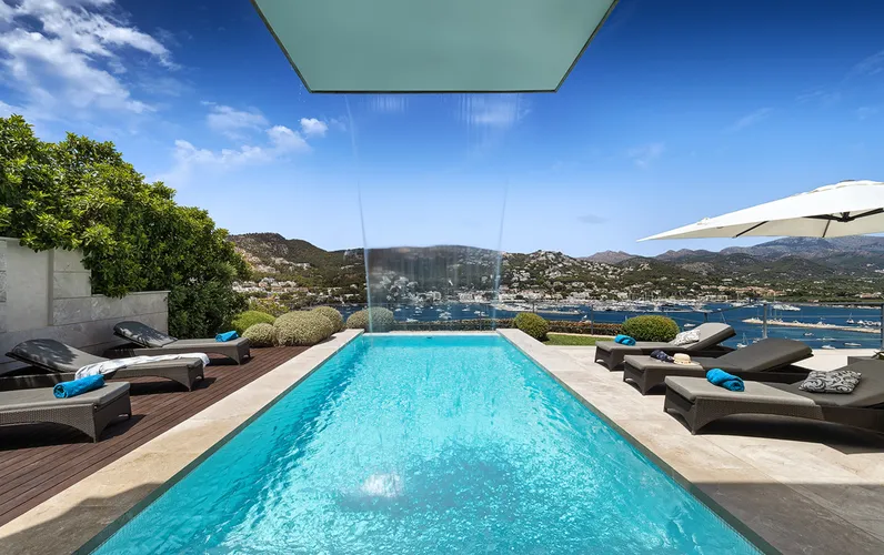 Najlepsza lokalizacja w porcie z licencją na wynajem