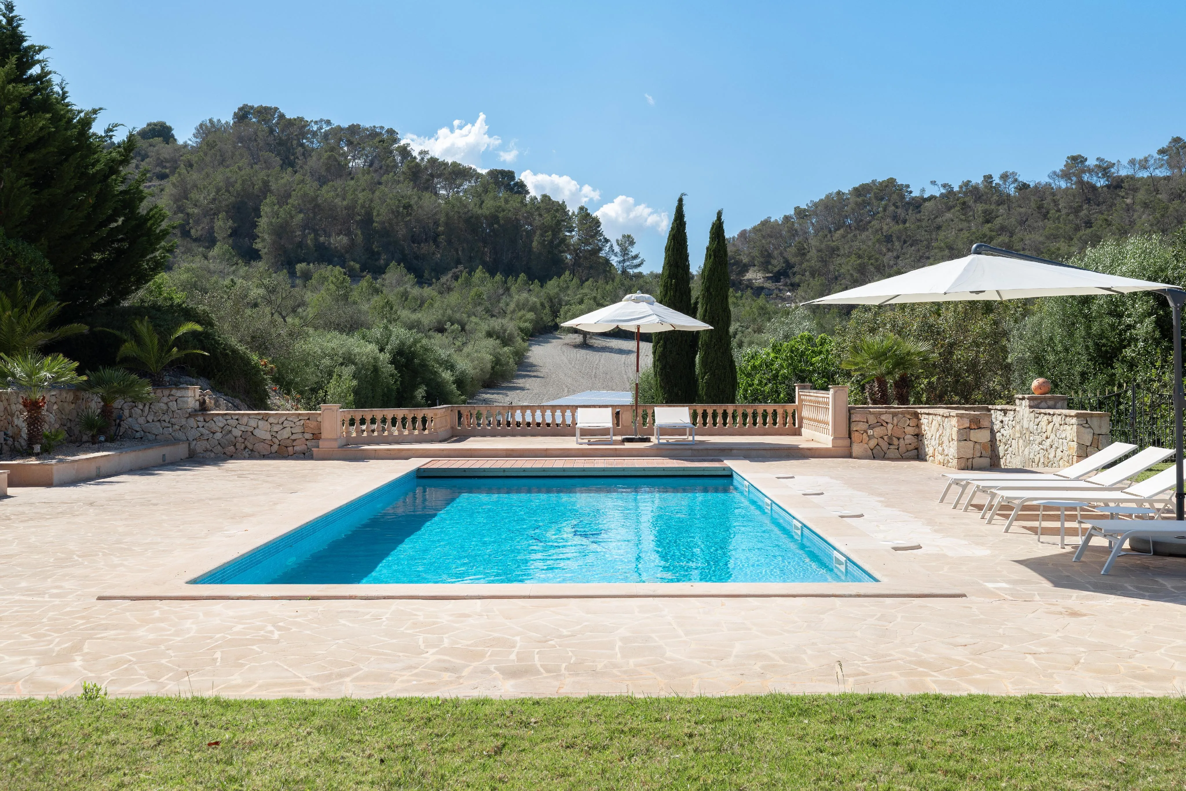 Authentische Finca mit Weitblick zwischen Sineu und Sant Joan-1