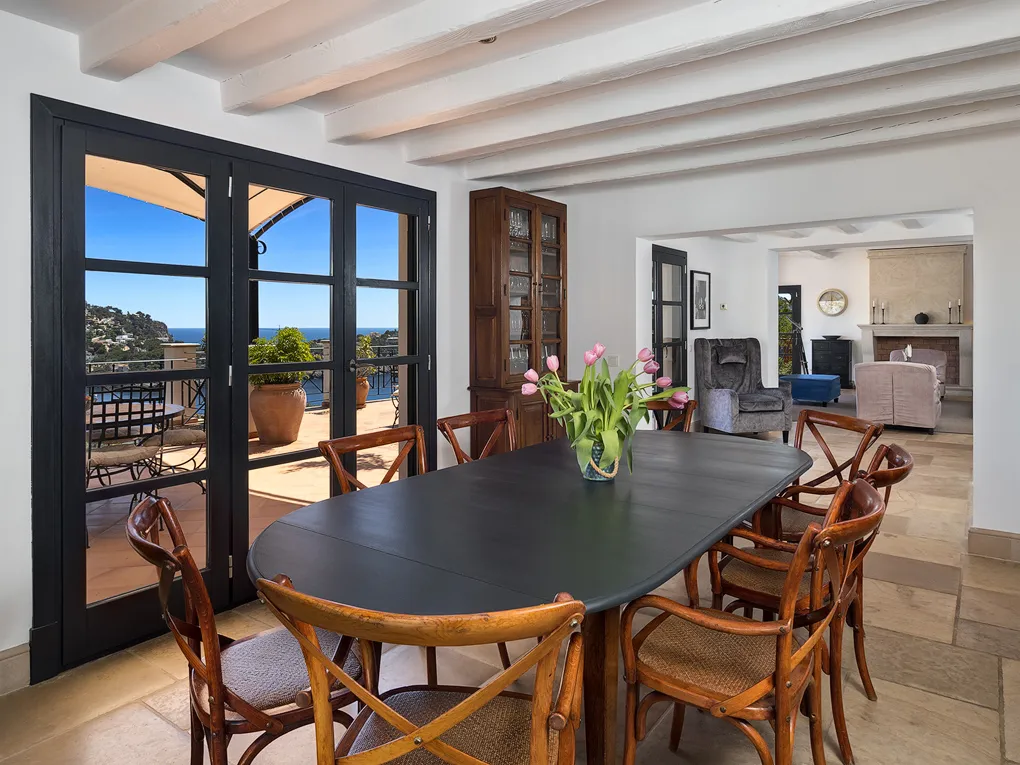 Finca-stil Villa i hamnläge-5