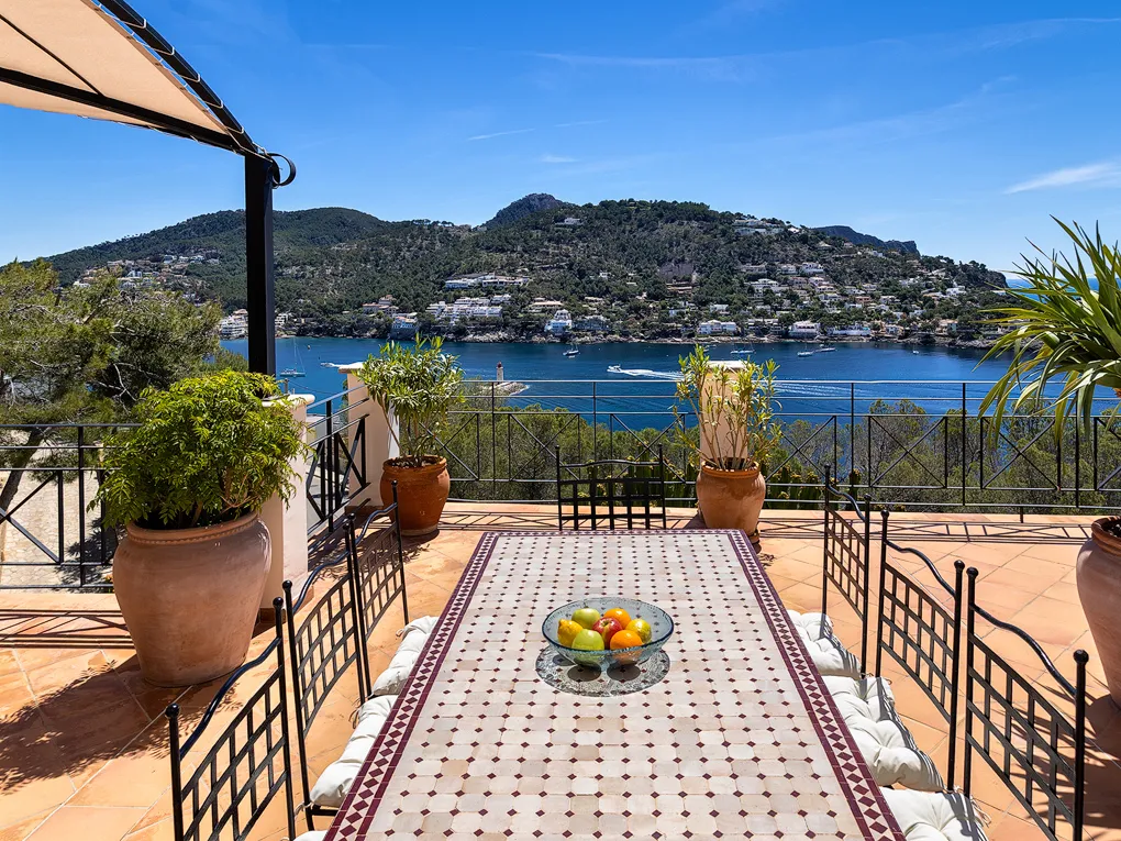 Villa de style Finca dans un port-14