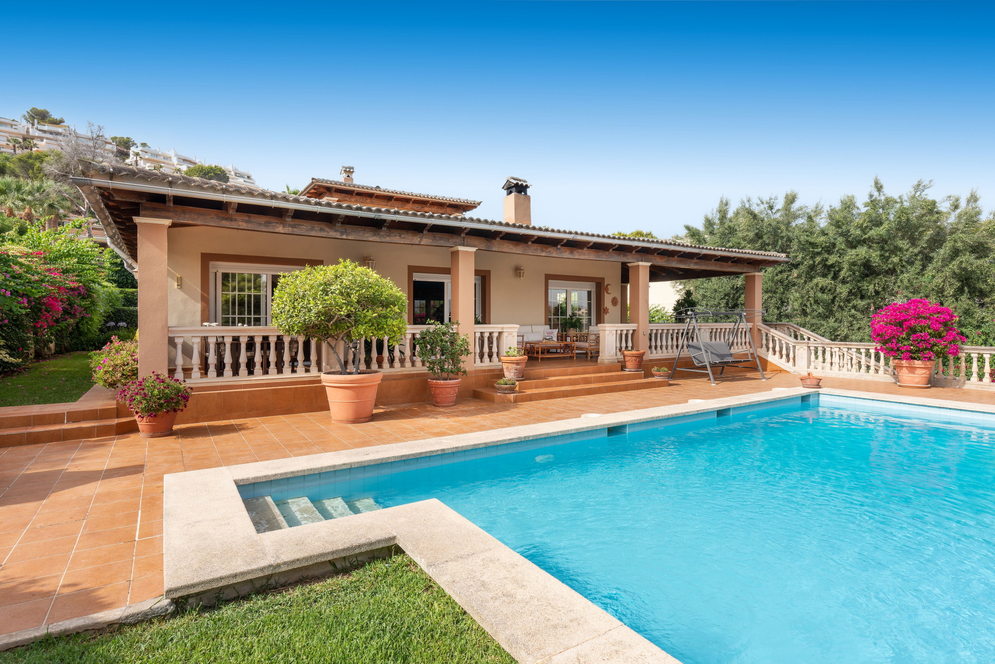 Villa de estilo mediterráneo en una ubicación privilegiada y con clase energética A