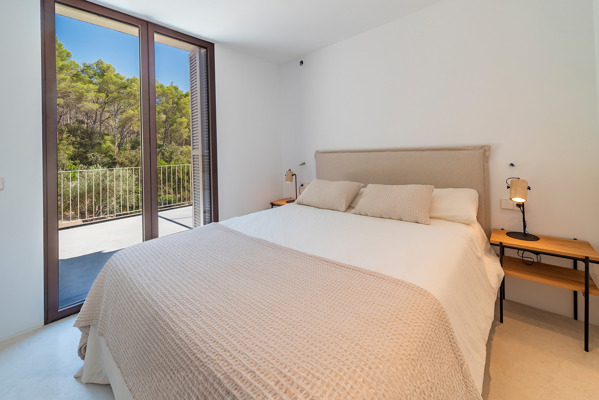 Exclusive newly built country estate in Alcúdia – Move-in ready and designed for the authentic Mallorcan Lifestyle-24