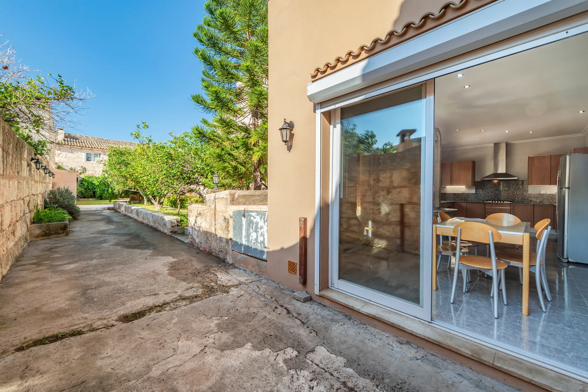 Àmplia casa de poble amb garatge, piscina i jardí a Sa Pobla, Mallorca-18
