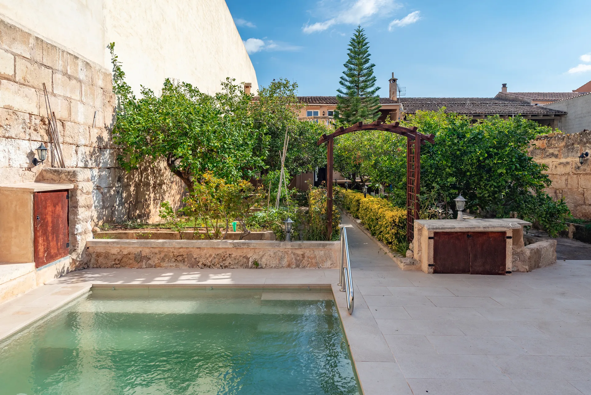 Grande maison de village avec garage, piscine et jardin à Sa Pobla, Majorque-20