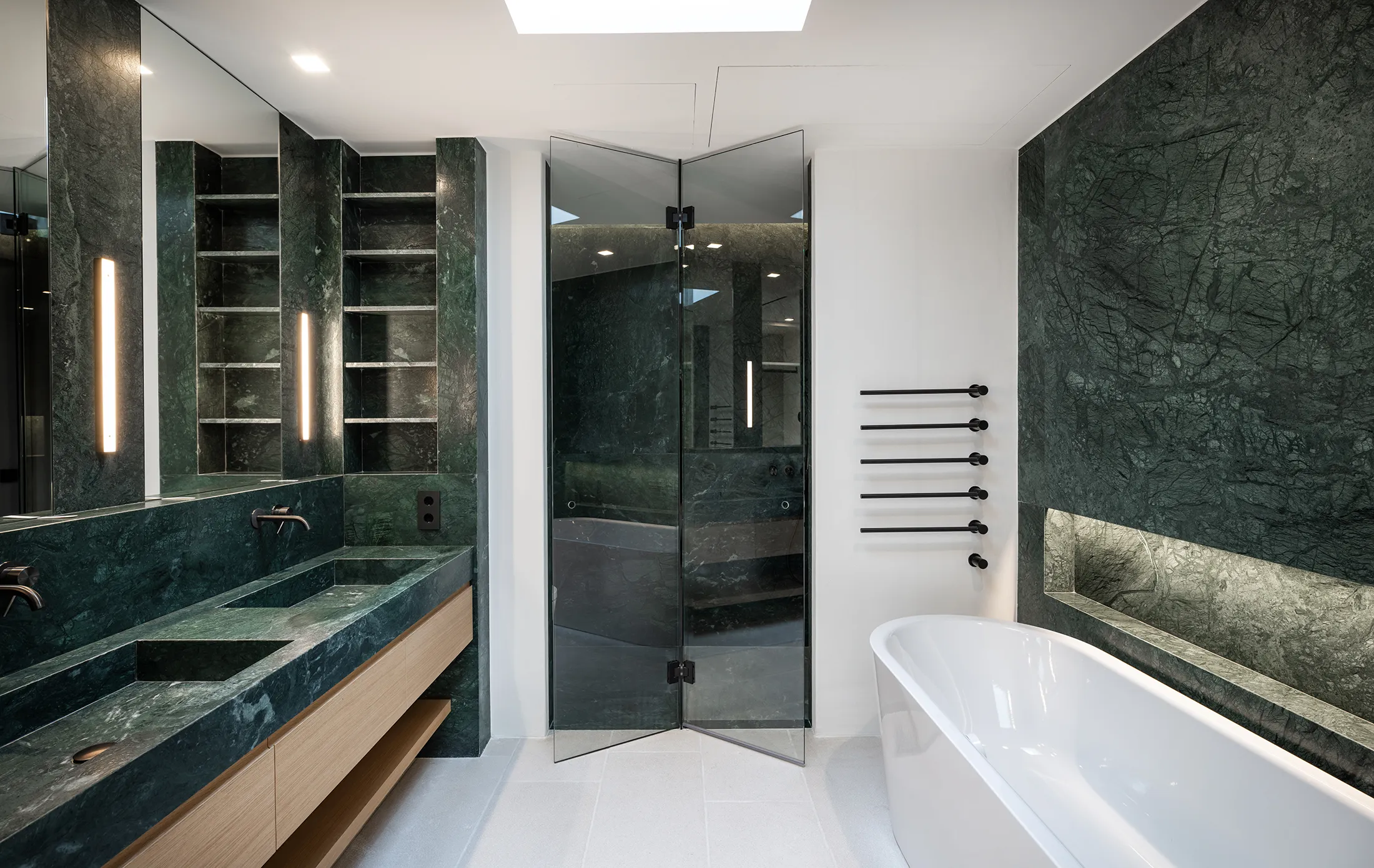 "The Mountain Crest" - Unique en son genre-12