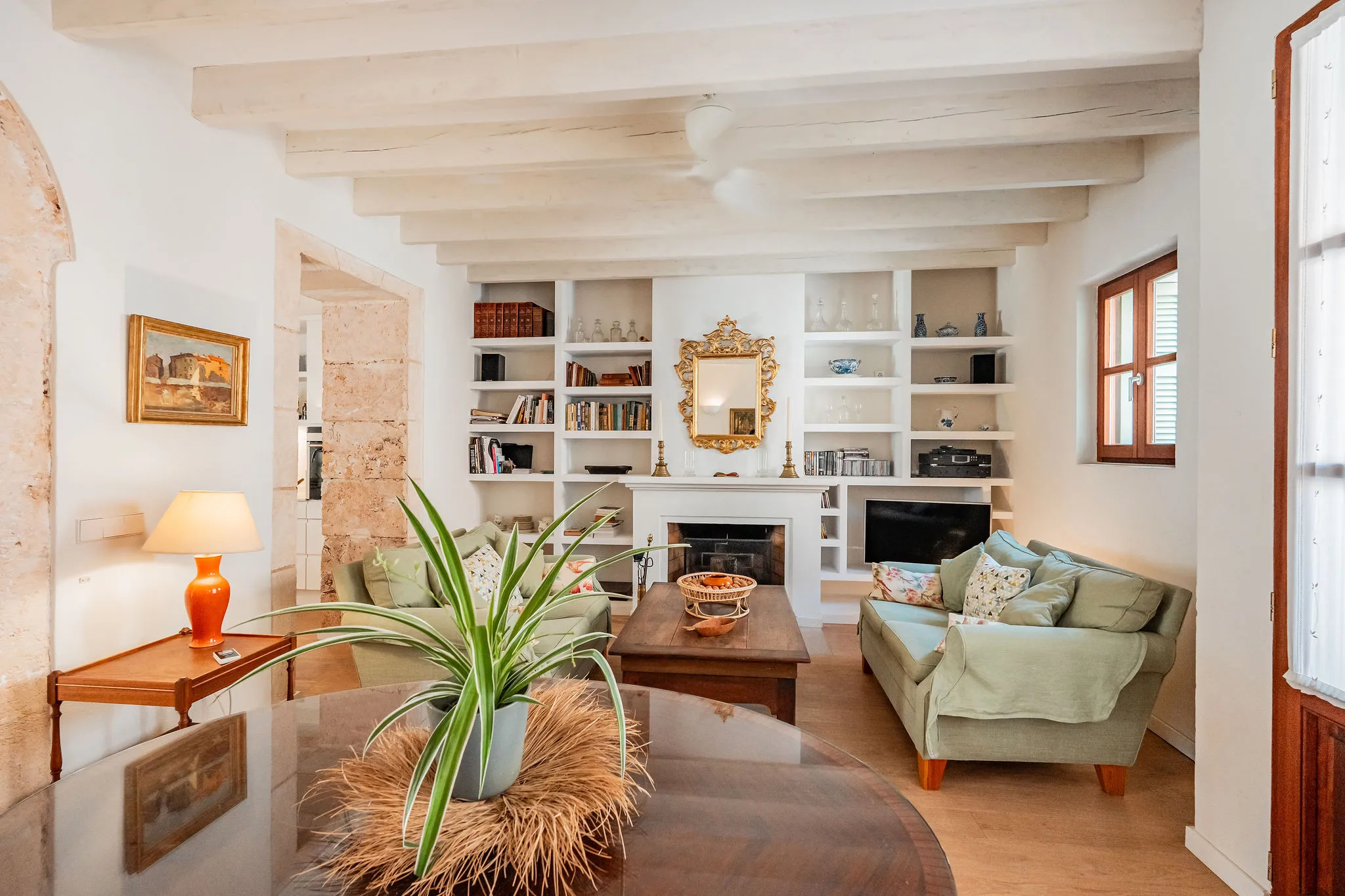 Charming townhouse in the heart of Campos-2