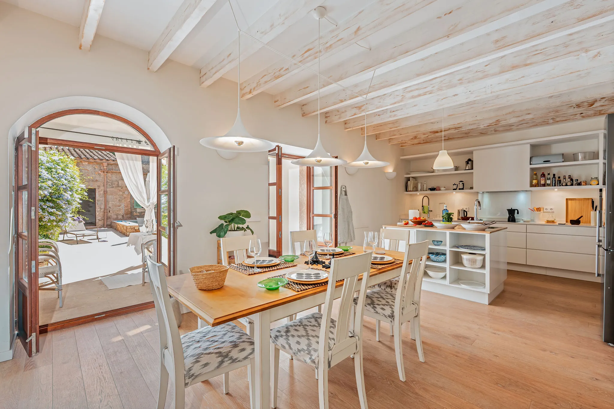 Charming townhouse in the heart of Campos-3