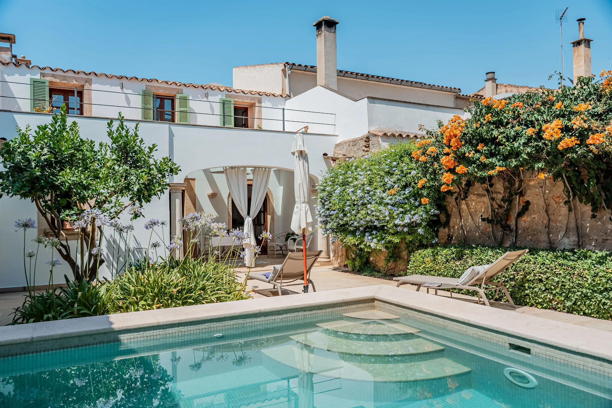 Charming townhouse in the heart of Campos-1