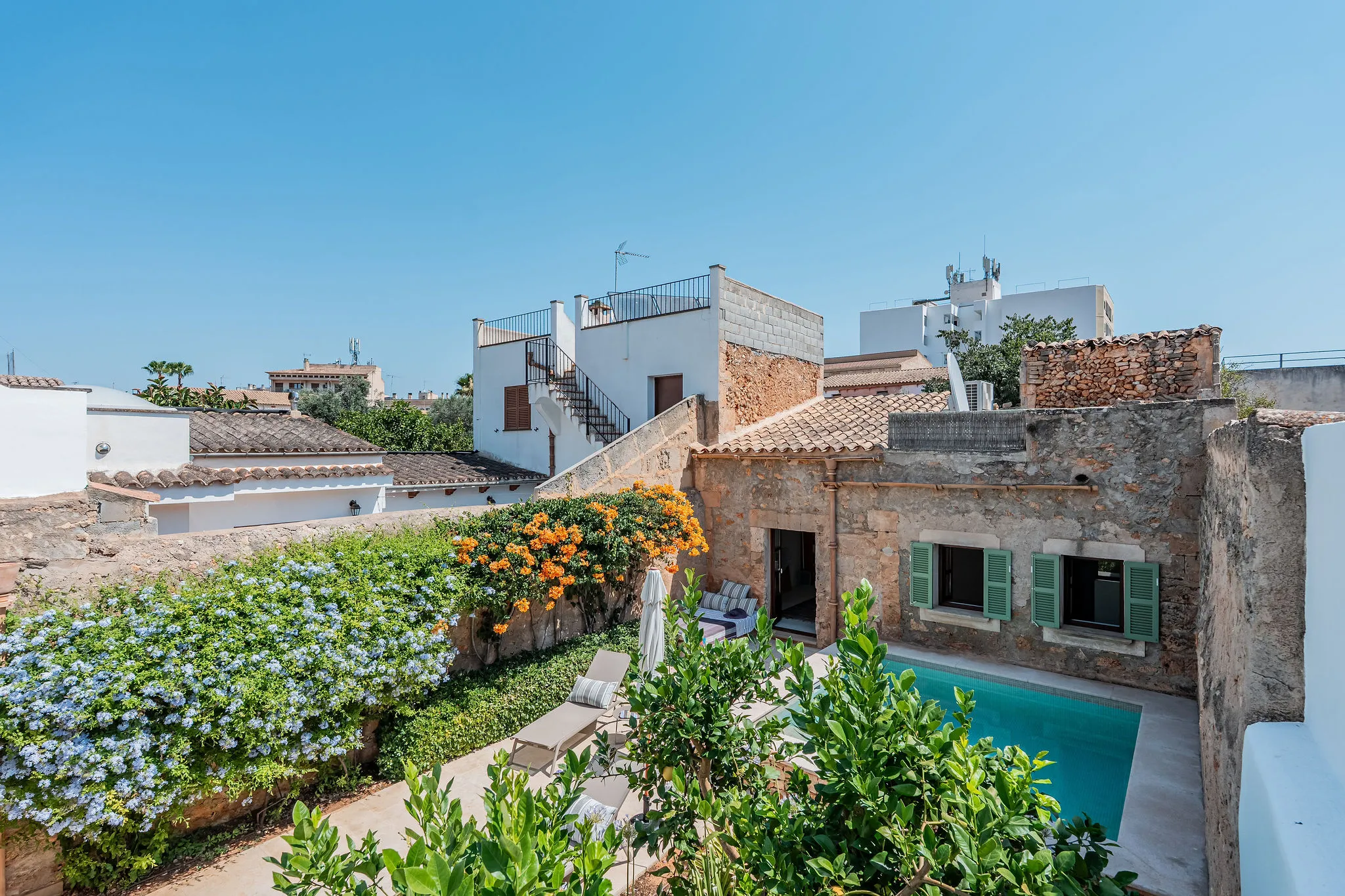 Charming townhouse in the heart of Campos-12