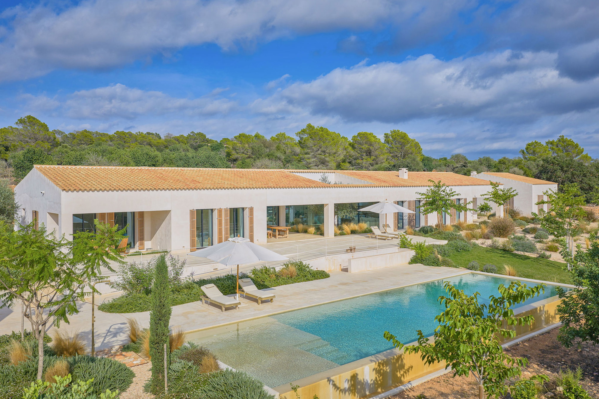 Finca de nueva construcción a las afueras de Campos