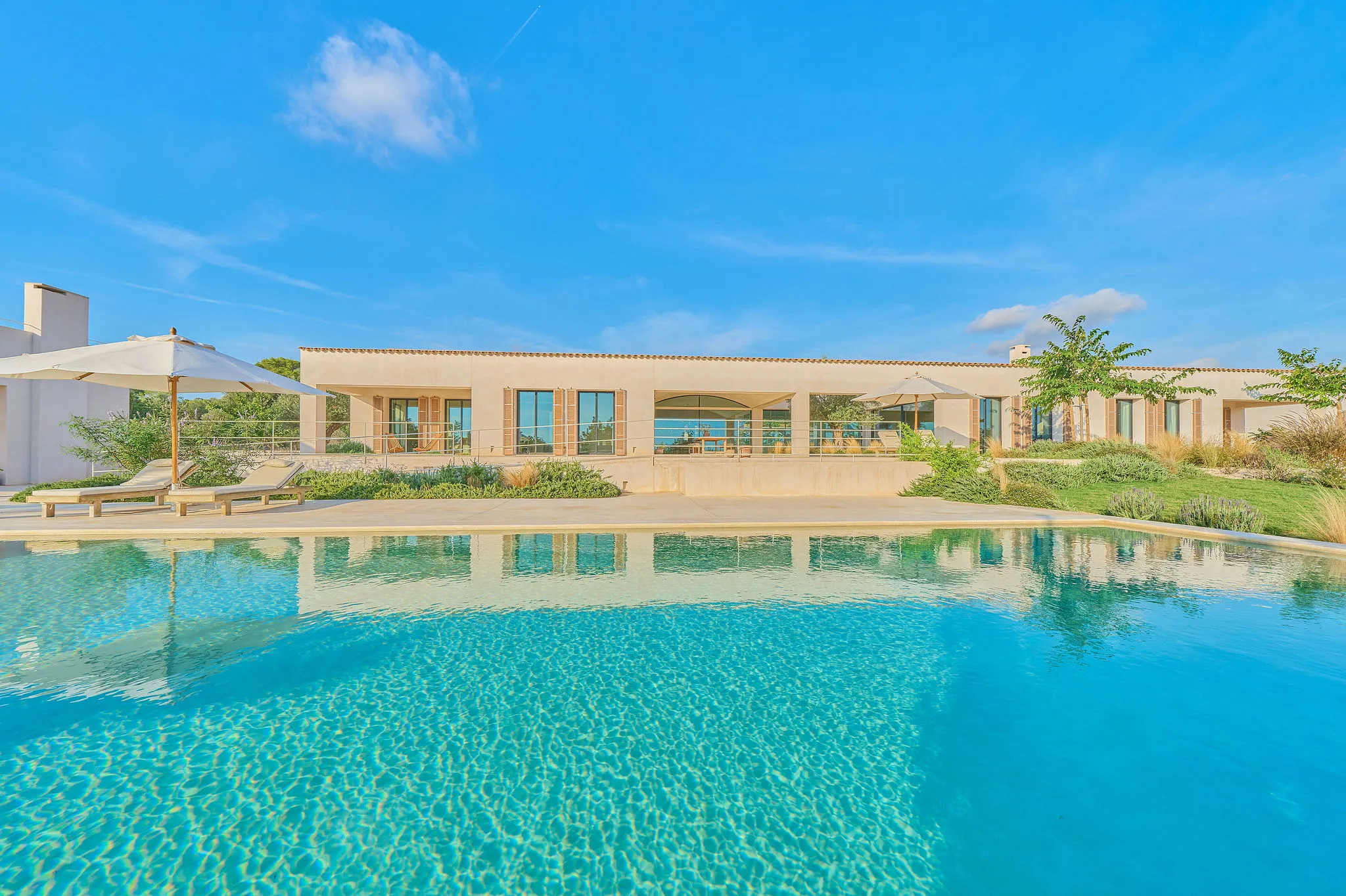 Finca de nueva construcción a las afueras de Campos-12