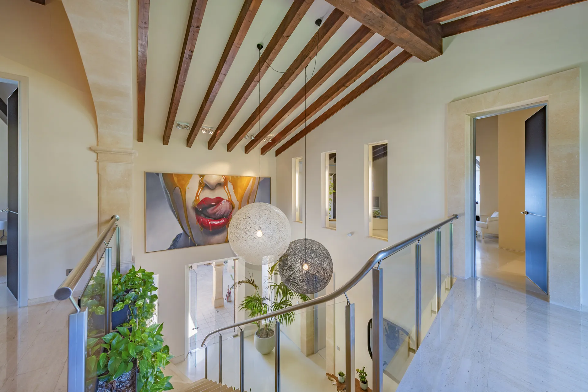 Unieke natuurstenen villa met panoramisch uitzicht op zee-16