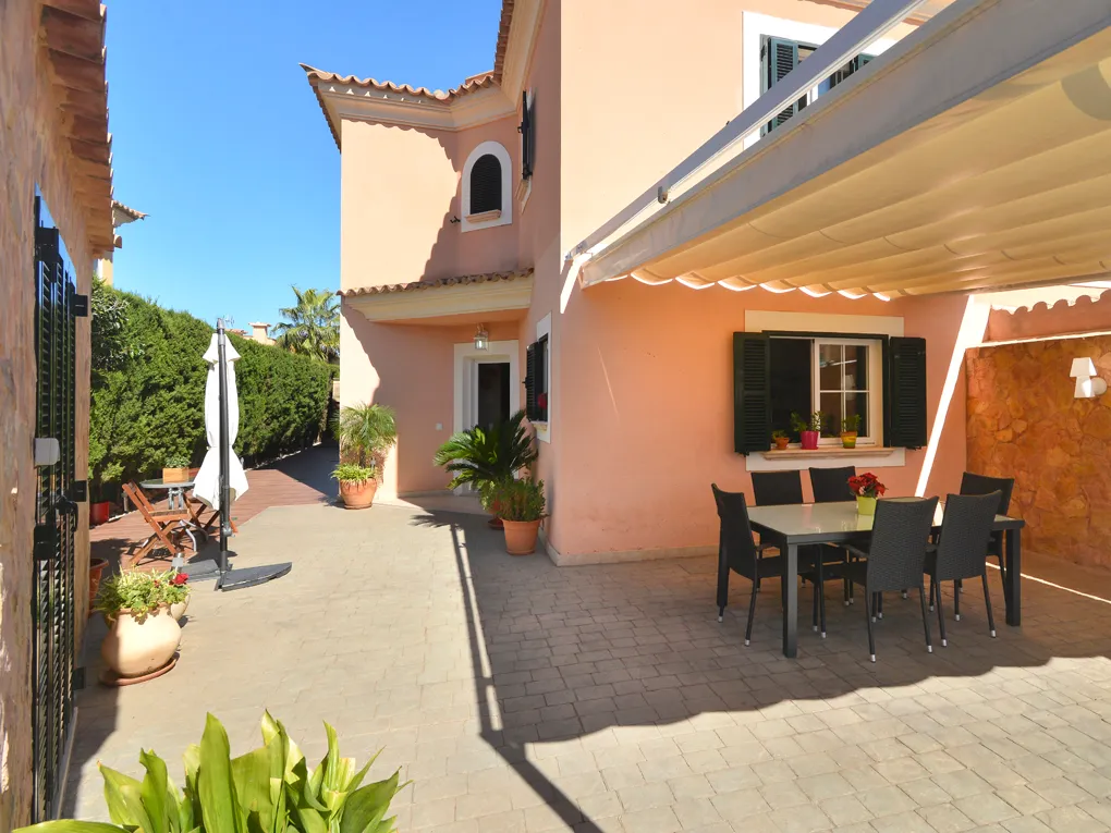 Smukt dobbelthus i Puig de Ros-11