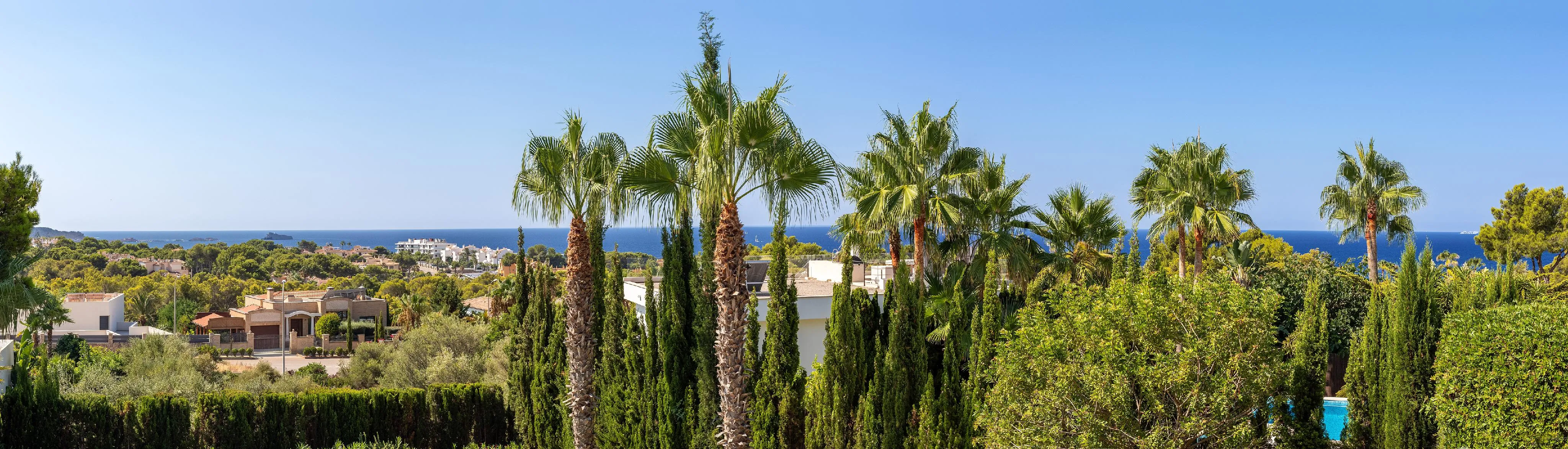 Modern drömvilla med vacker havsutsikt i Santa
Ponsa-25