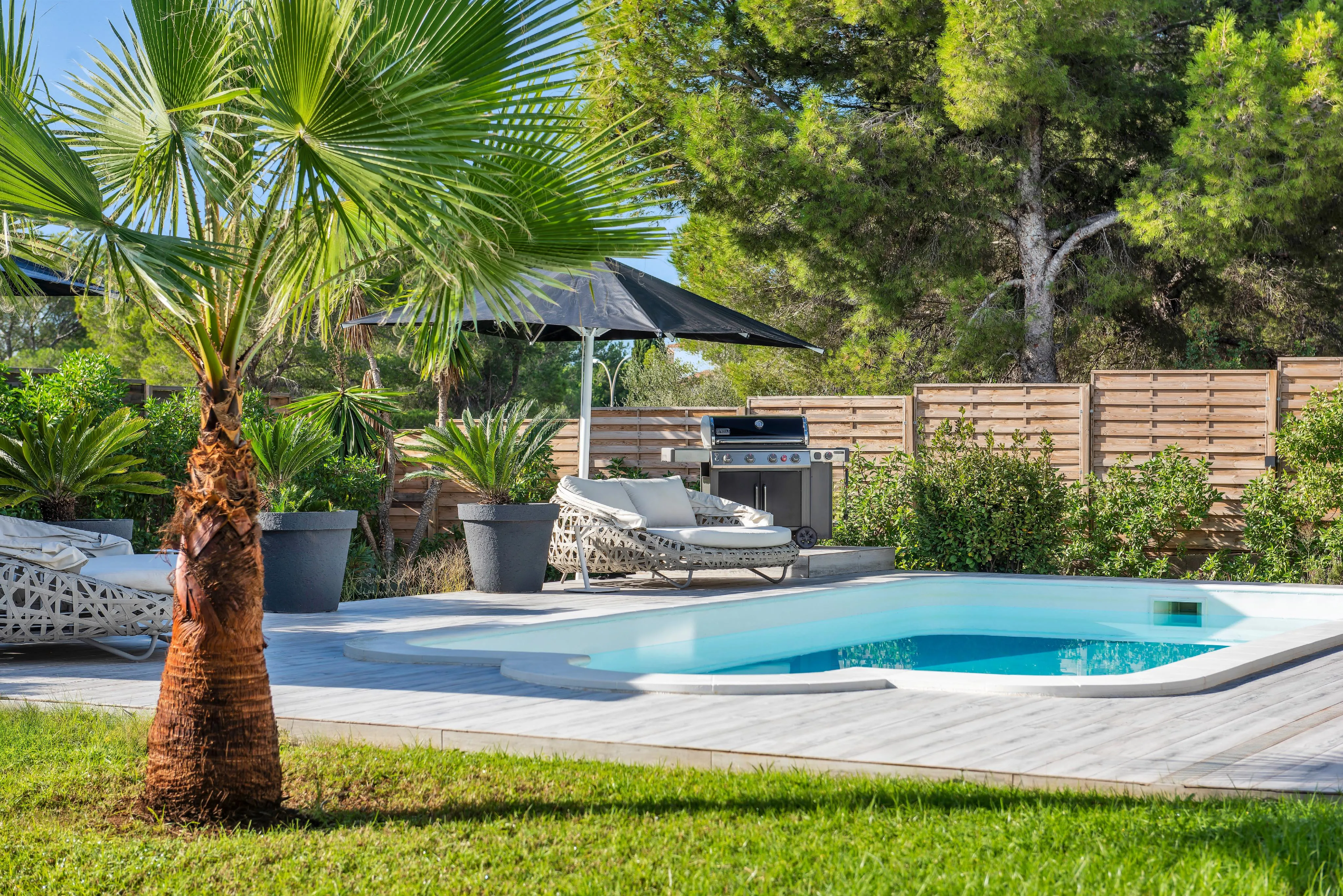 Modern villa in Santa Ponsa with large garden, pool and full privacy-18