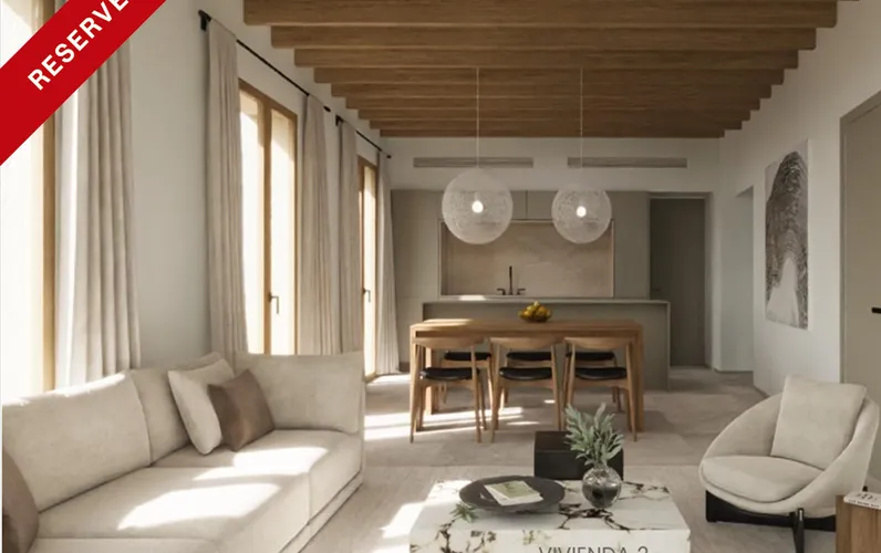 Elegant pied-a-terre in a rehabilitated building