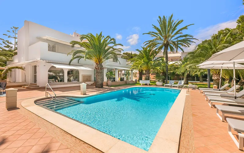 Villa avec maison d'hôtes près de Cala Gran