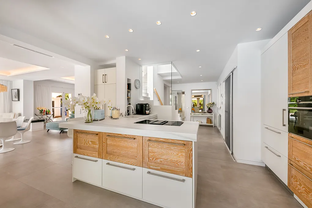 Willa z pensjonatem, w odległości spaceru od Cala Gran-7