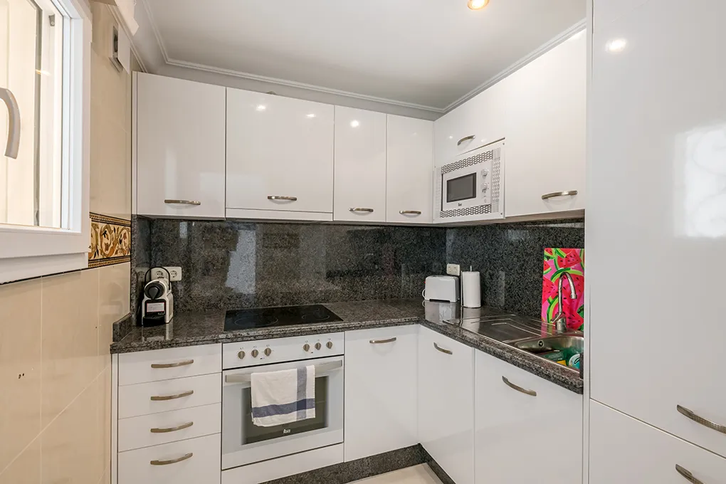 Villa mit Gästehaus, fußläufig zur Cala Gran-17