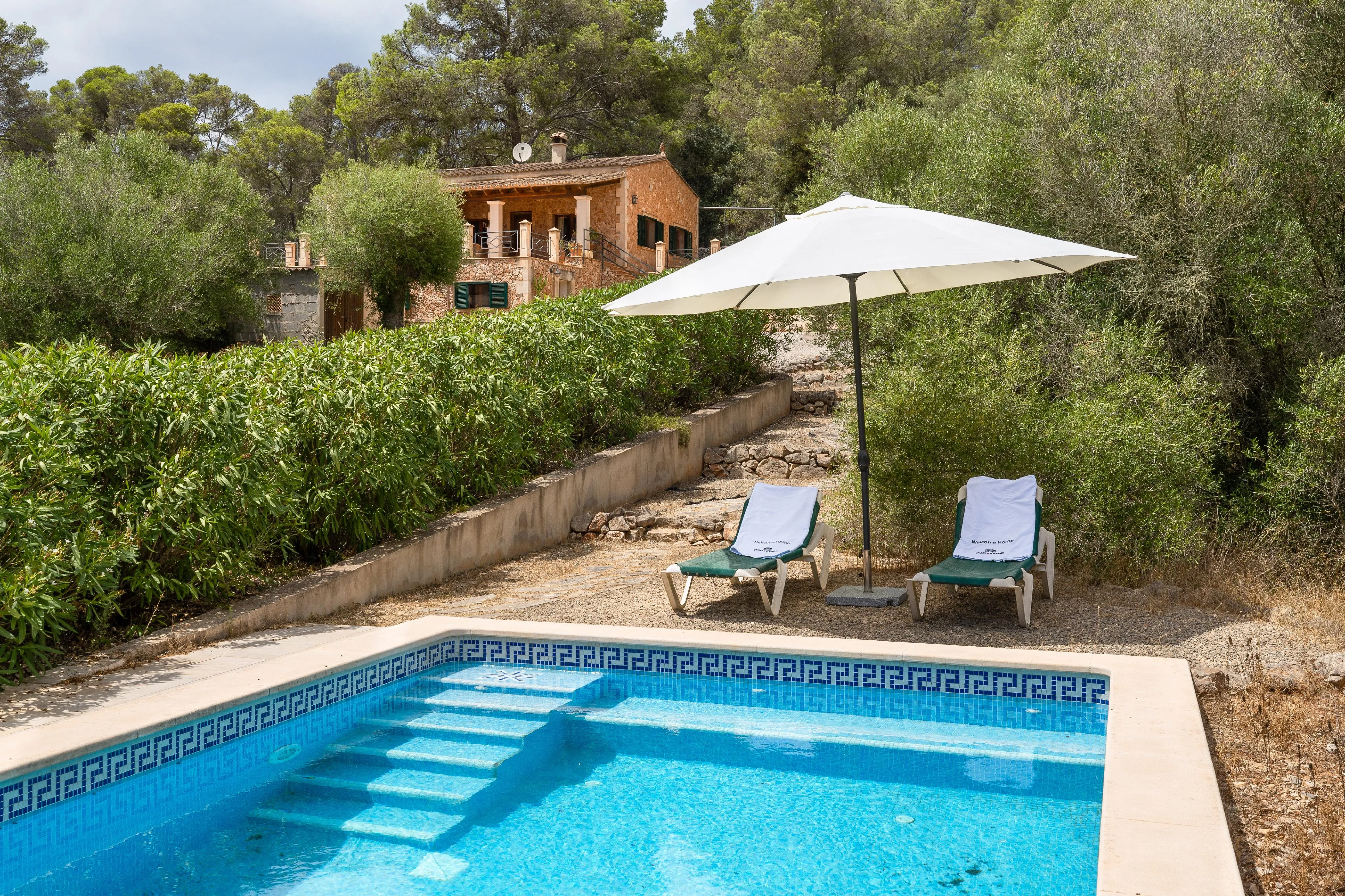 Charming finca in the quiet countryside near Llucmajor-2