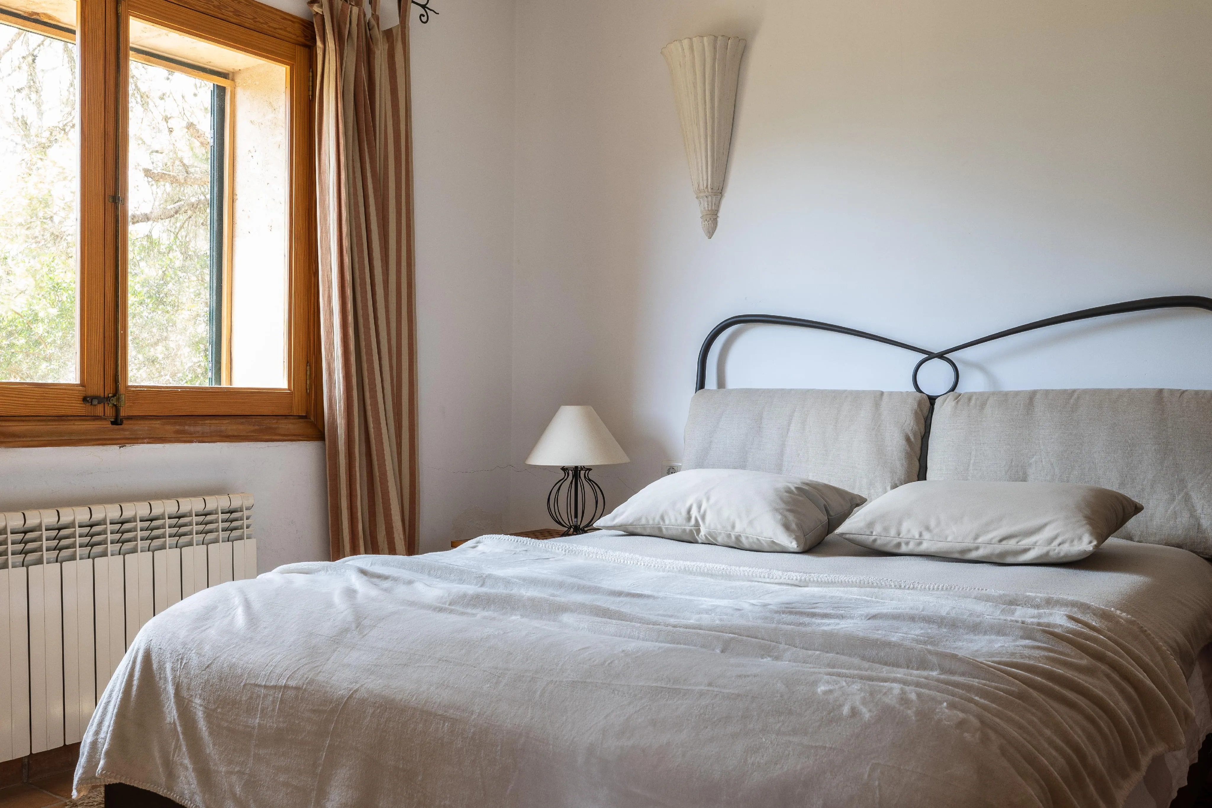 Charming finca in the quiet countryside near Llucmajor-15