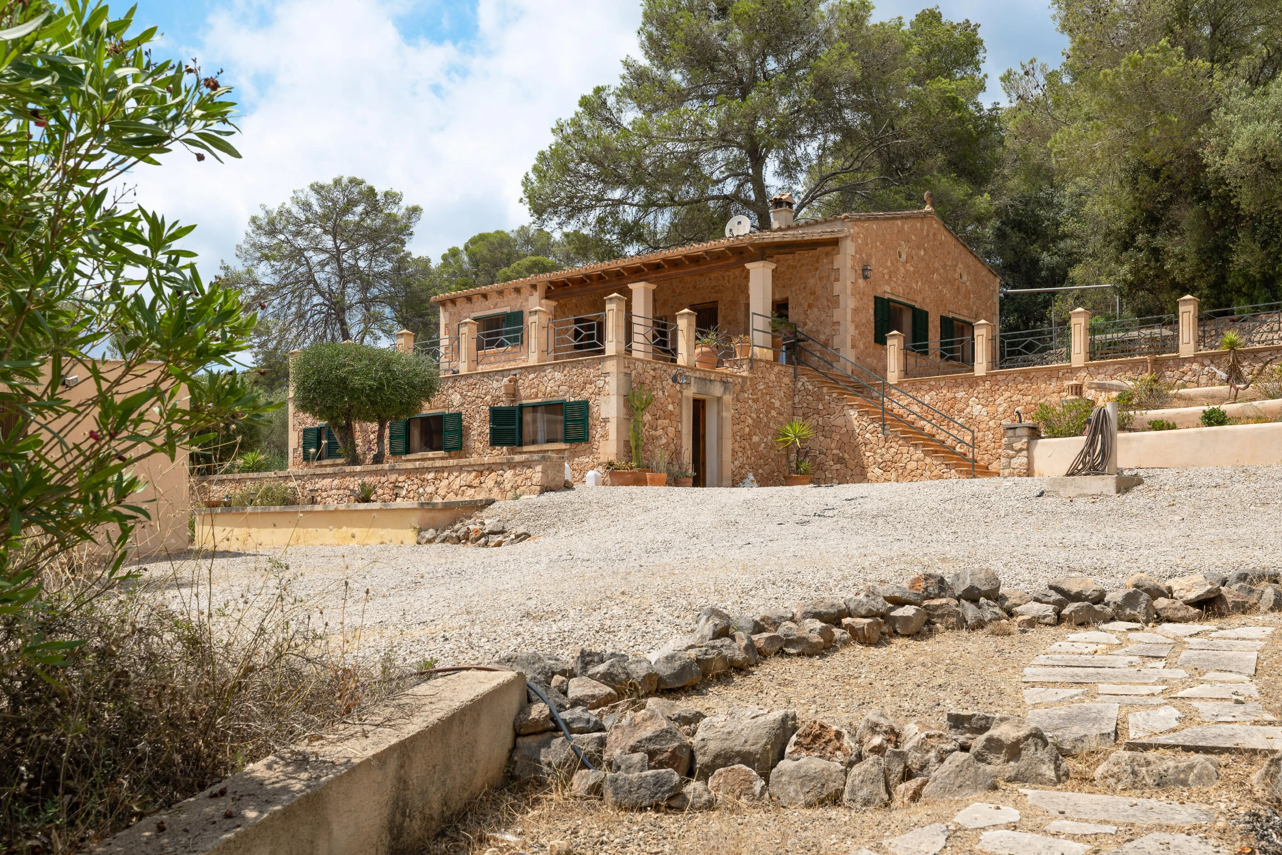 Charming finca in the quiet countryside near Llucmajor-1