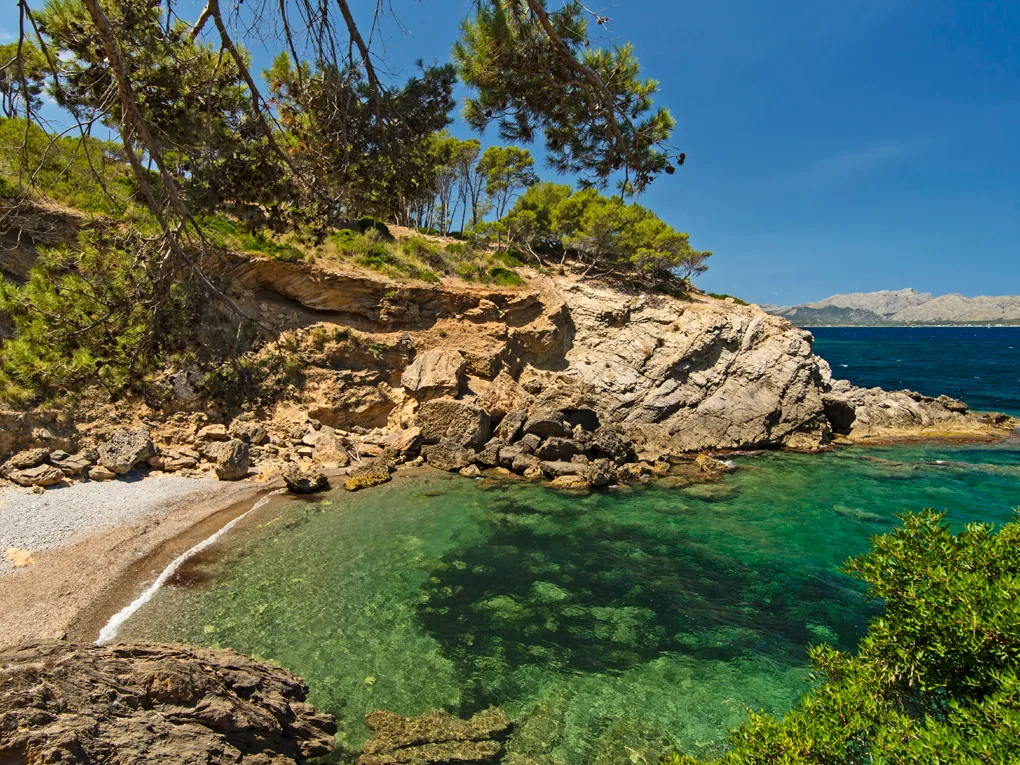 Splendide villa offrant des vues panoramiques sur la mer-3
