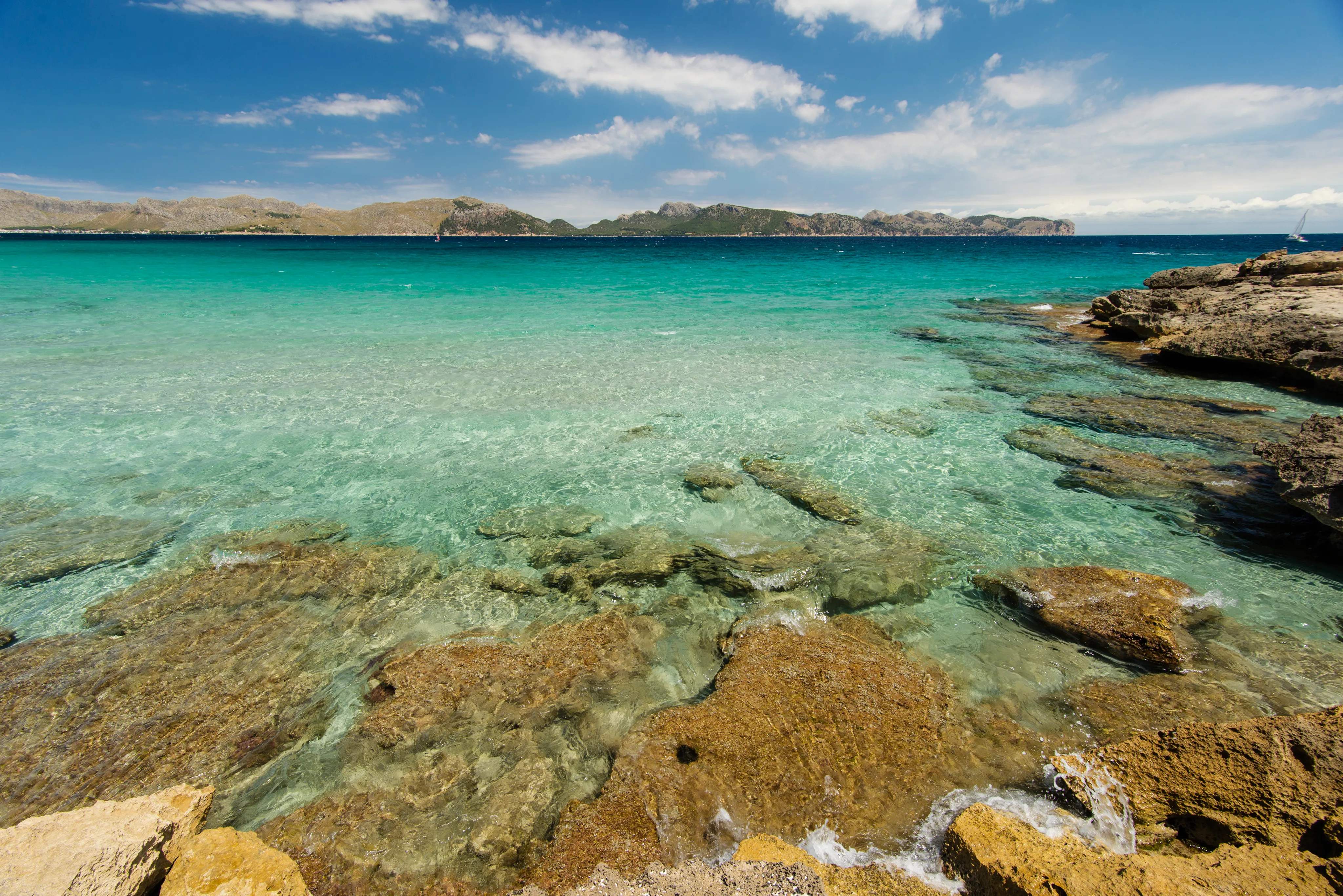 Splendide villa offrant des vues panoramiques sur la mer-2
